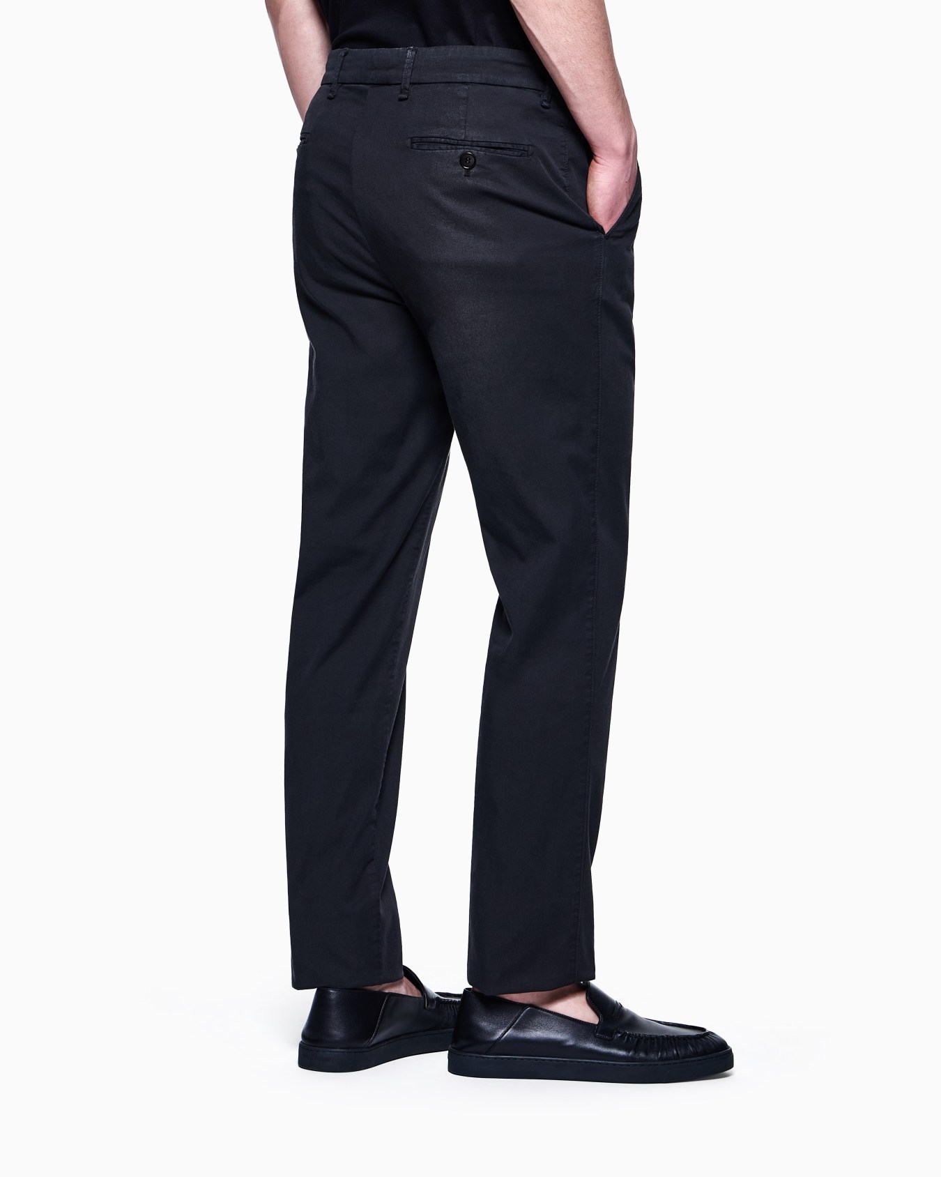 Flat-front trousers in stretch-cotton gabardine Slide 2