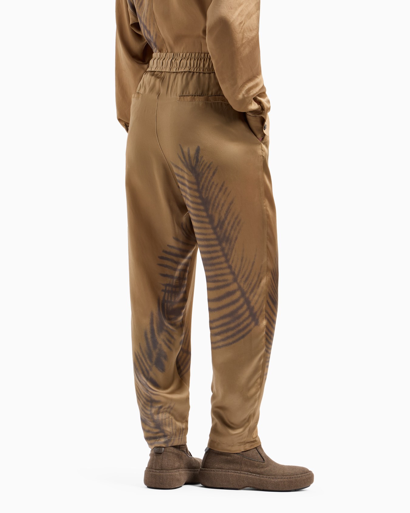 Drawstring trousers in printed cupro Slide 2