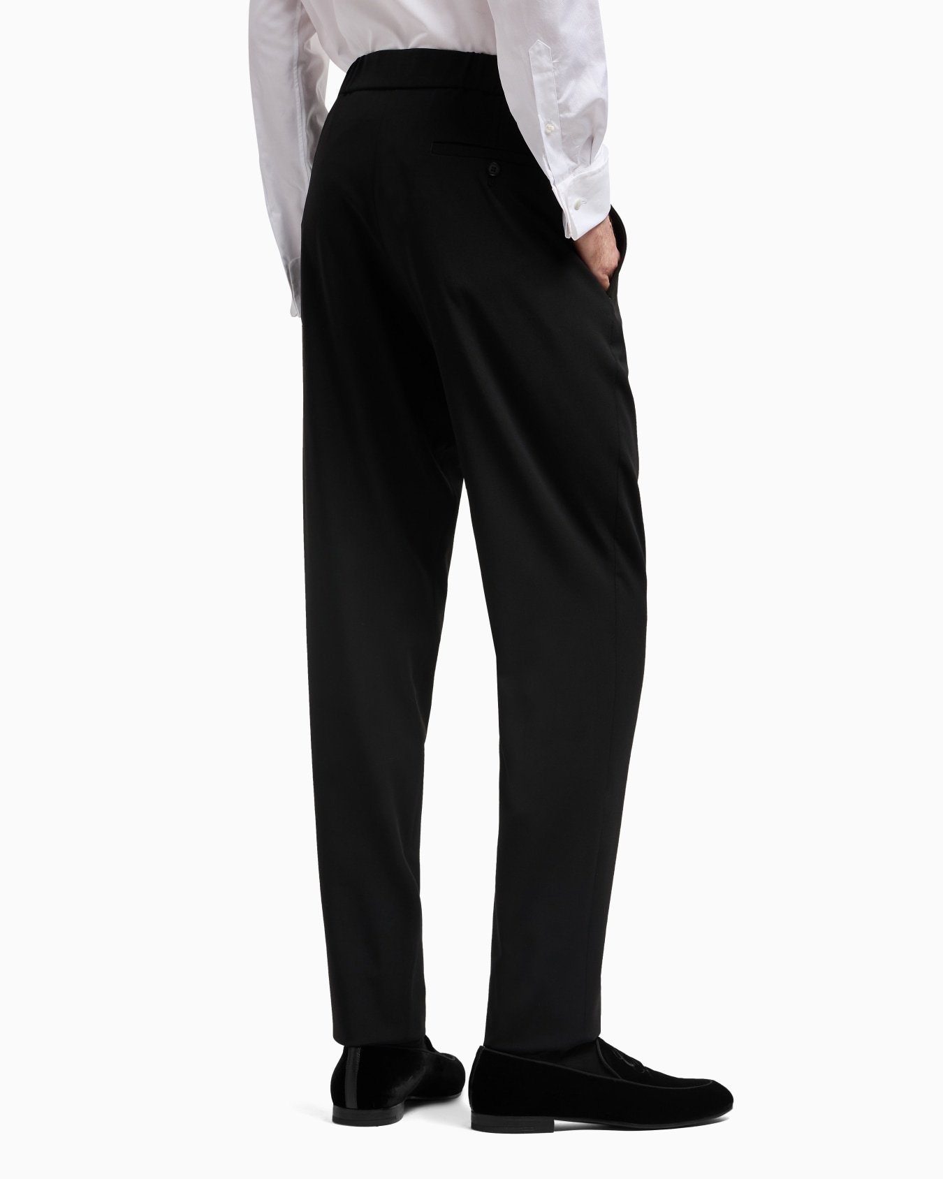 Pantalones con una pinza en crepé de pura lana virgen Diapositiva 2