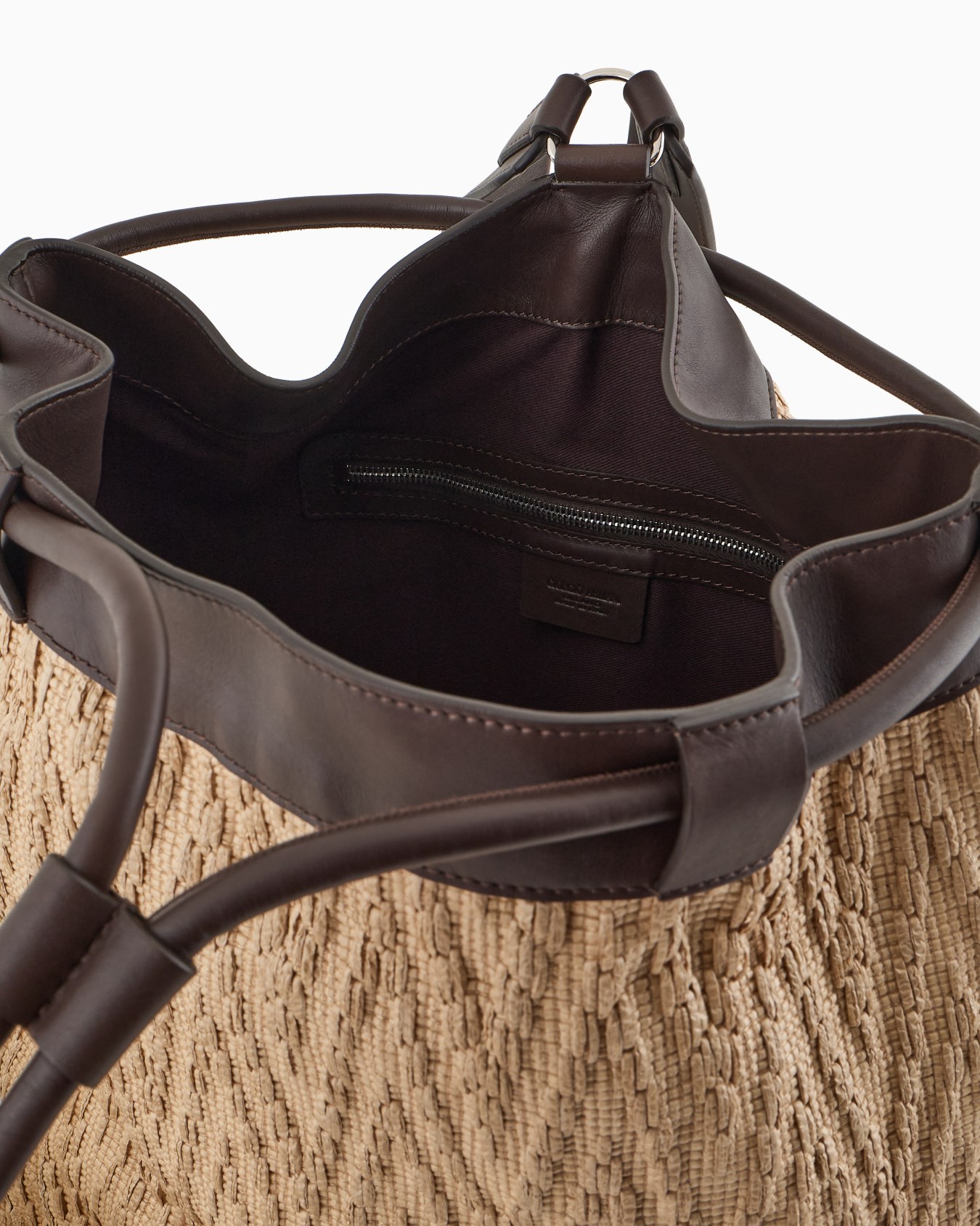 Raffia and leather backpack Slide 3