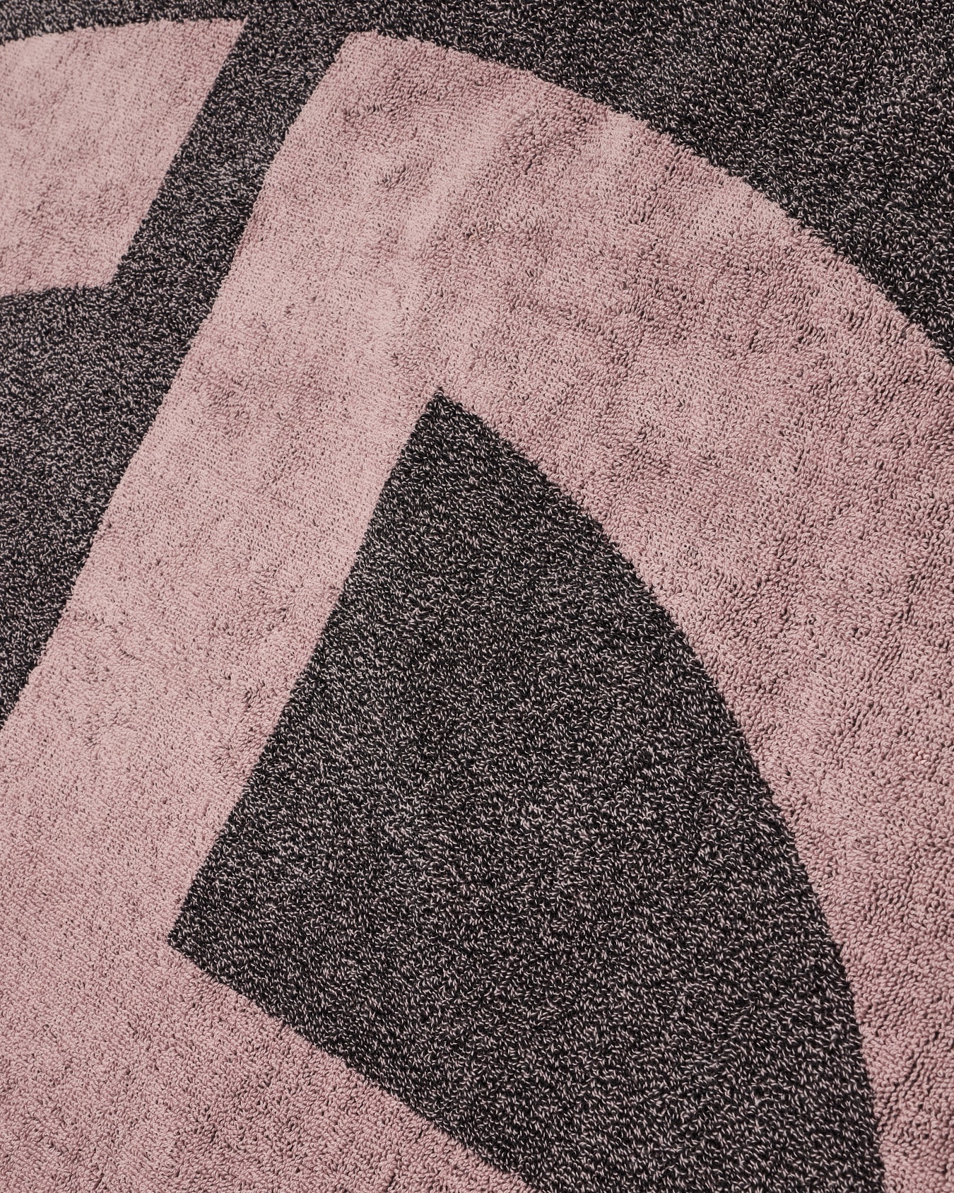 Cotton beach towel with jacquard logo Slide 1
