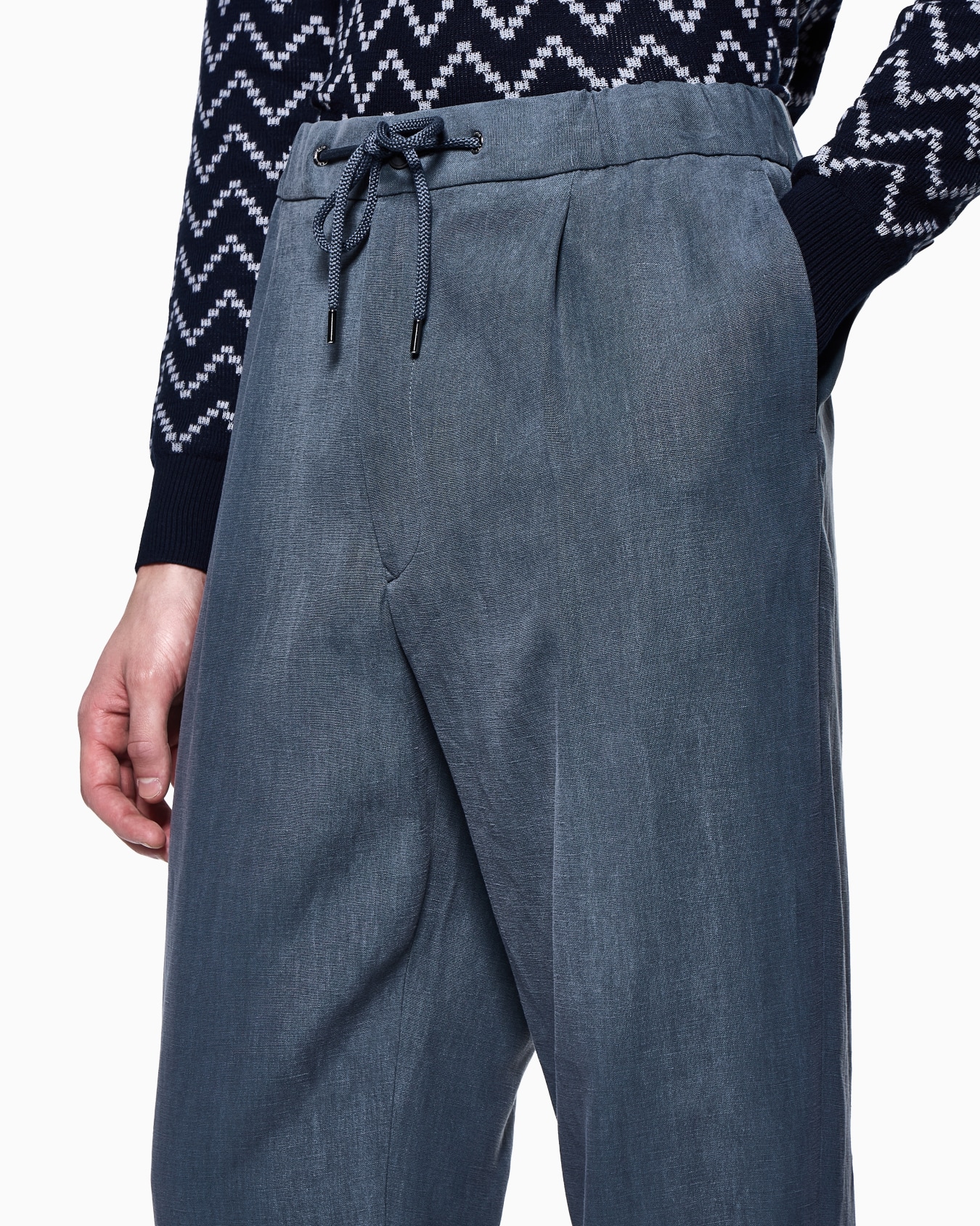 Single-pleat, linen-canvas trousers Slide 4