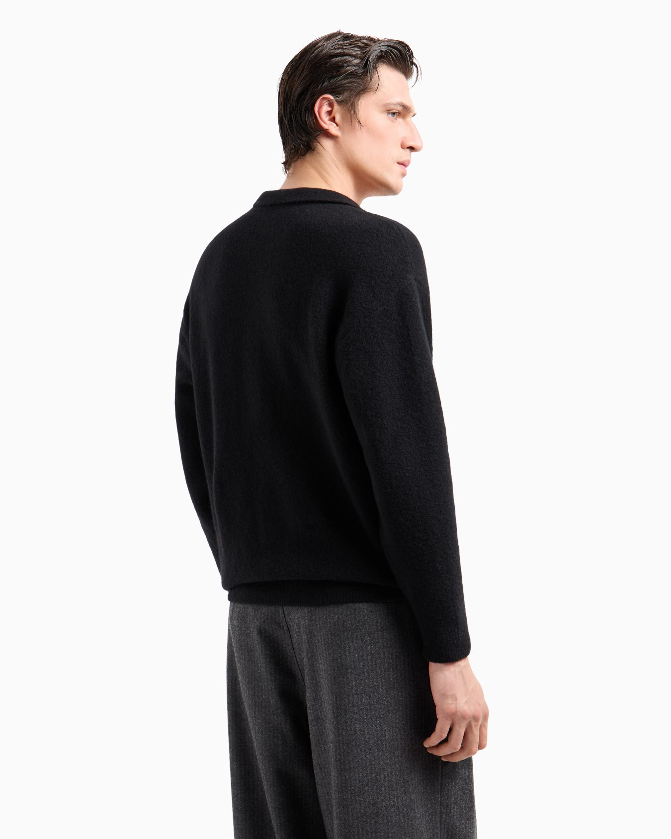 Long-sleeved stretch polo shirt in cashmere and silk Diapositiva 3