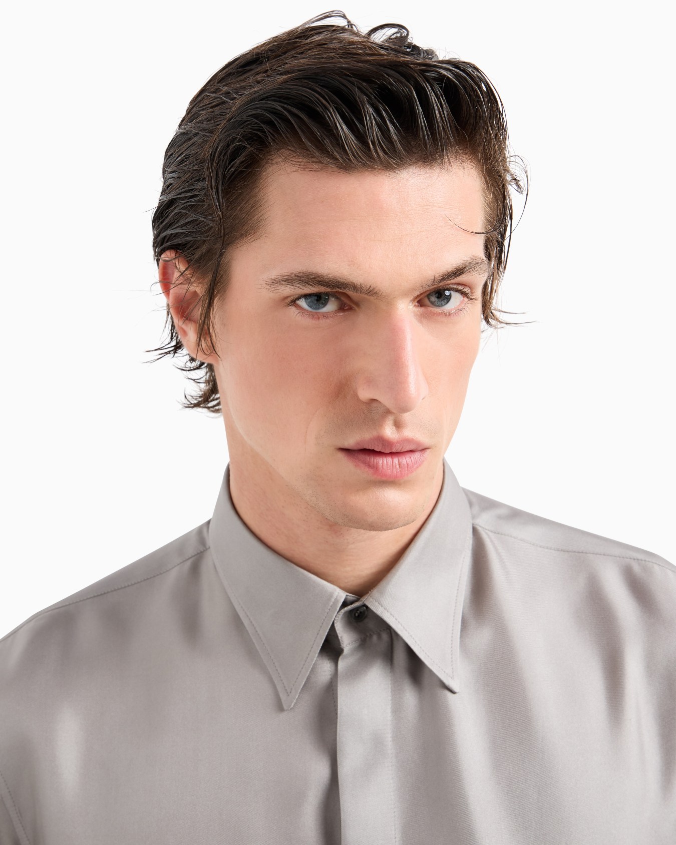 Slim-fit, silk-twill shirt Slide 4