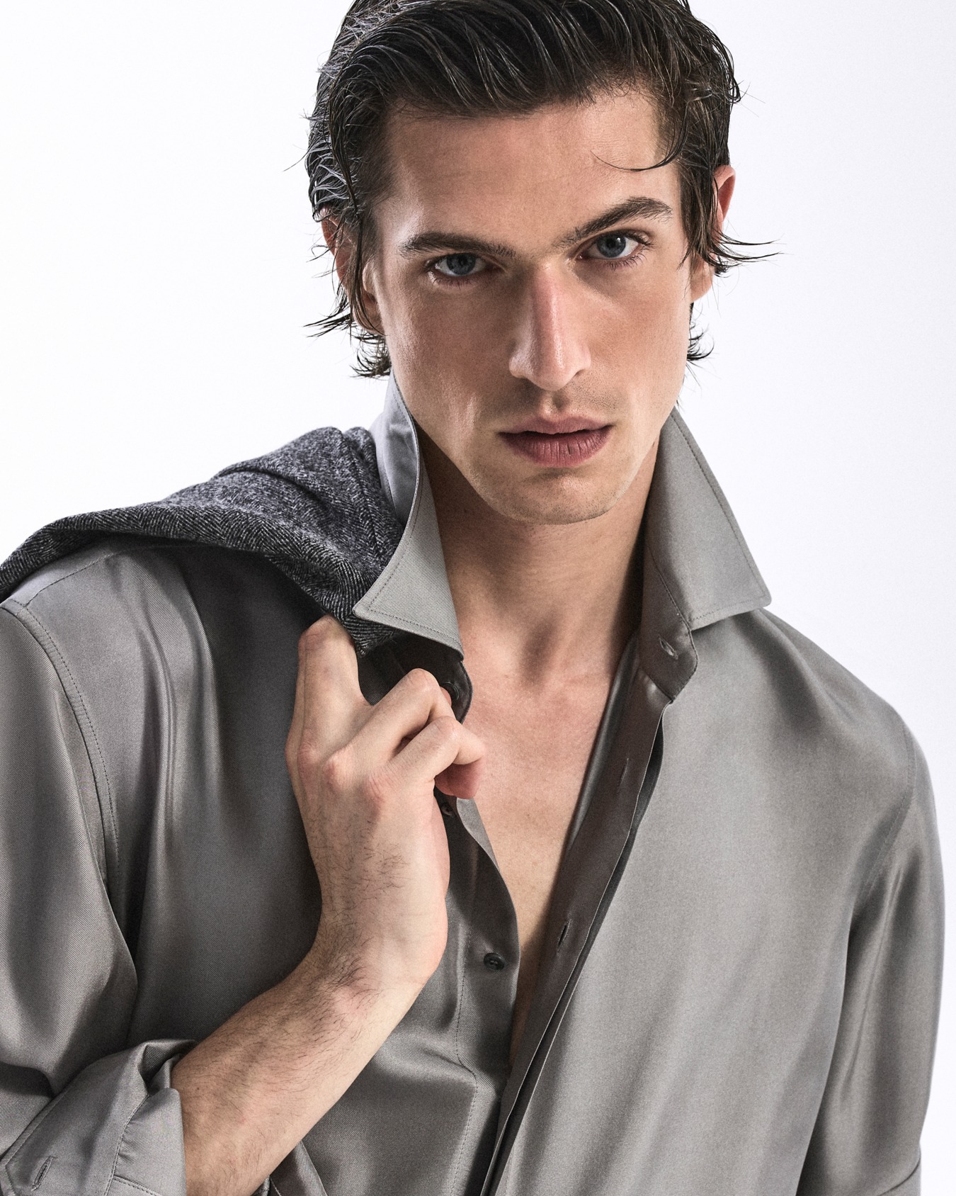 Slim-fit, silk-twill shirt Slide 5