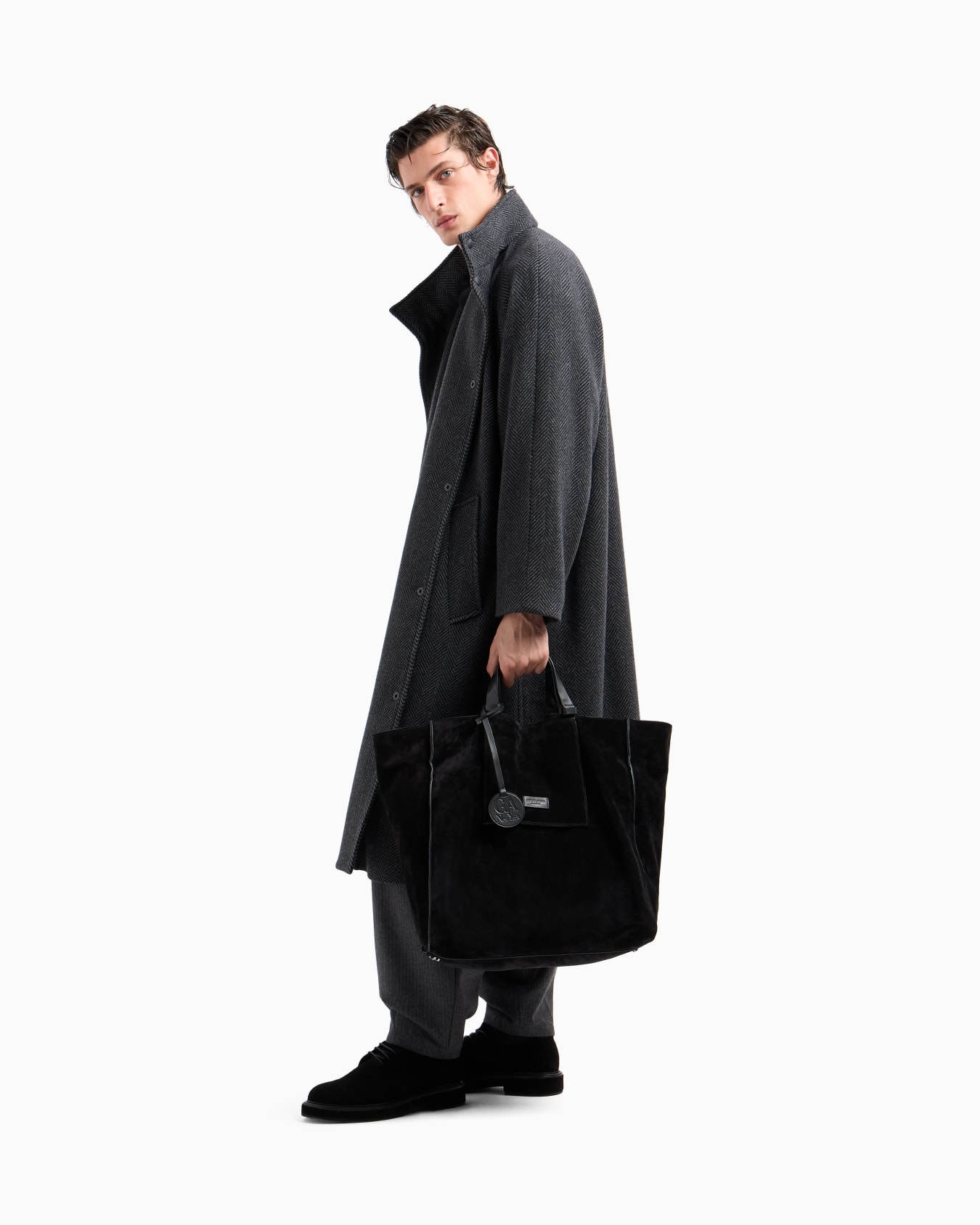 Suede and leather shopper bag Slide 5