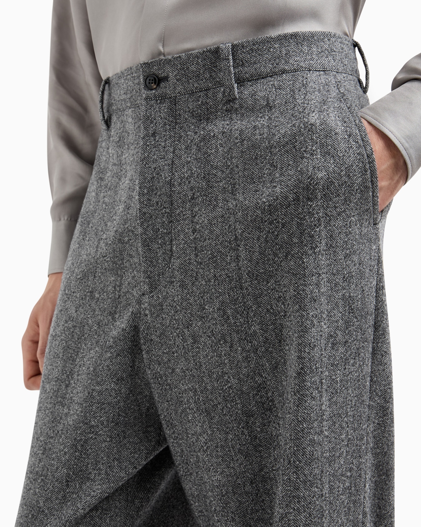 Chevron jacquard virgin wool flat-front trousers Slide 5