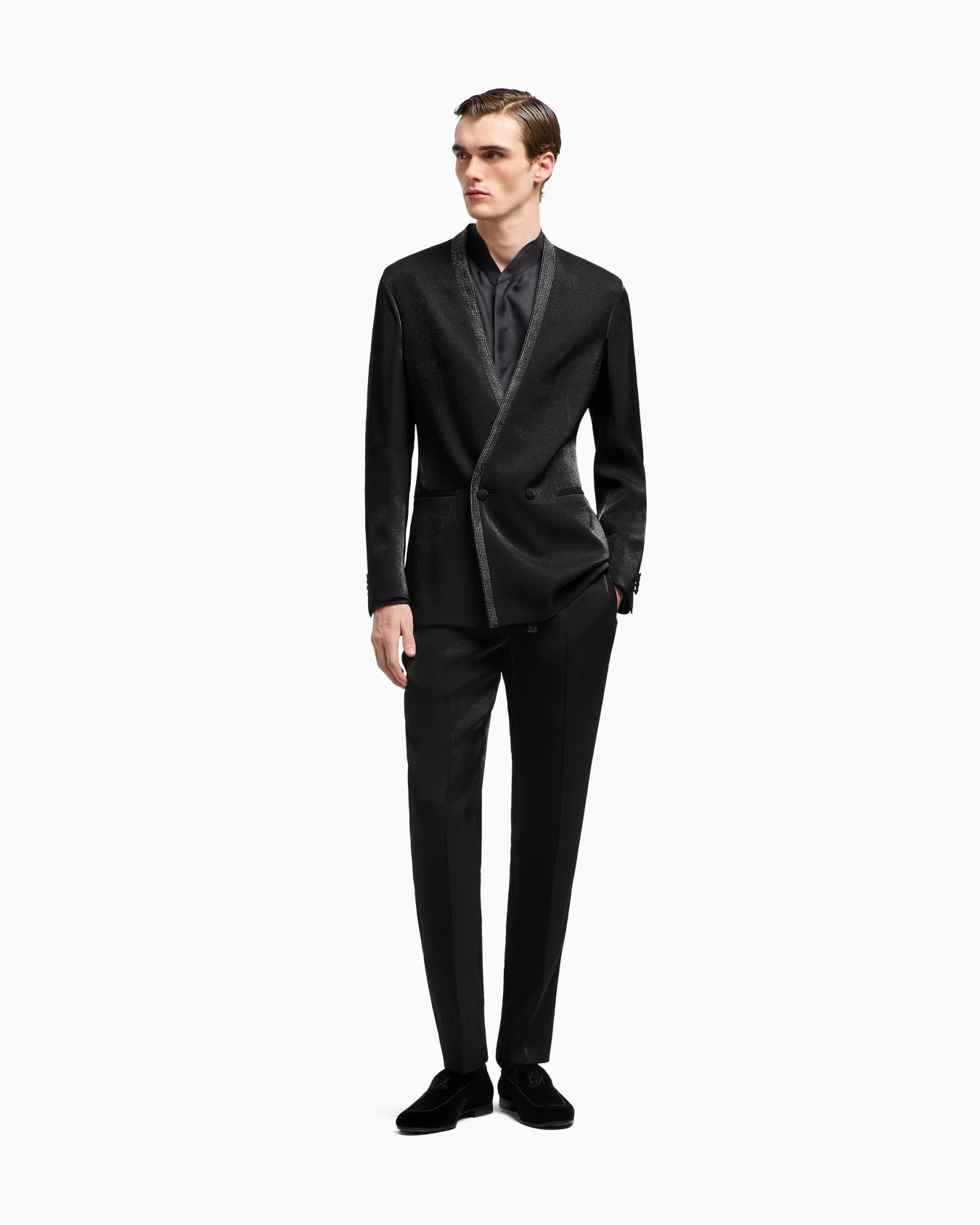 Upton Line tuxedo jacket in a viscose blend with rhinestones Diapositiva 1