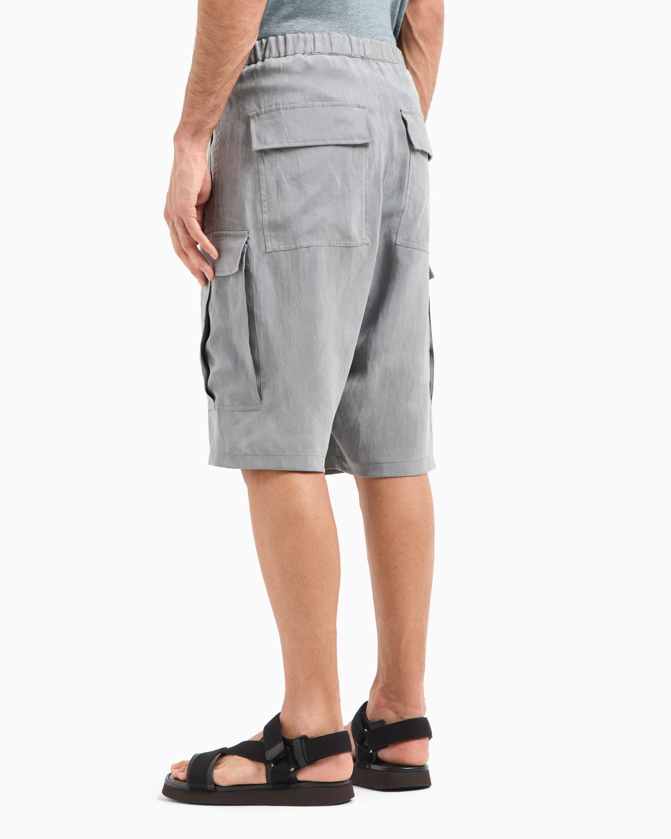 Faded Lyocell cargo Bermuda shorts Slide 3