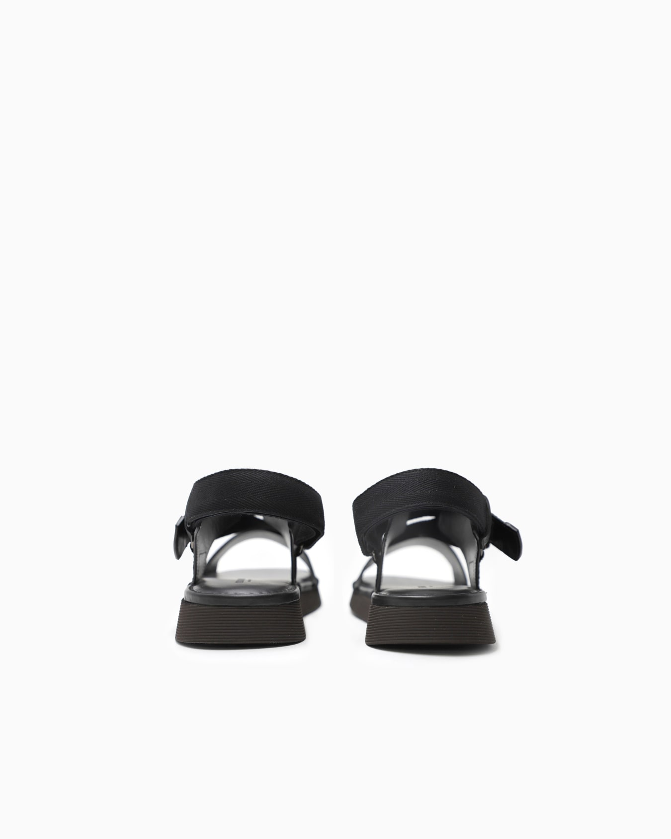Leather sandals with webbing tape Slide 3