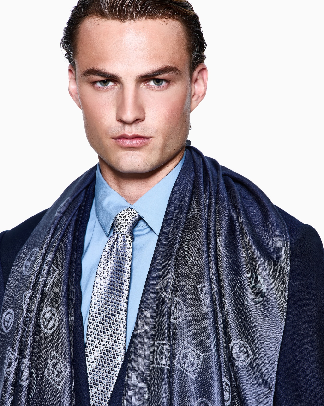 Monogram jacquard silk stole Slide 2