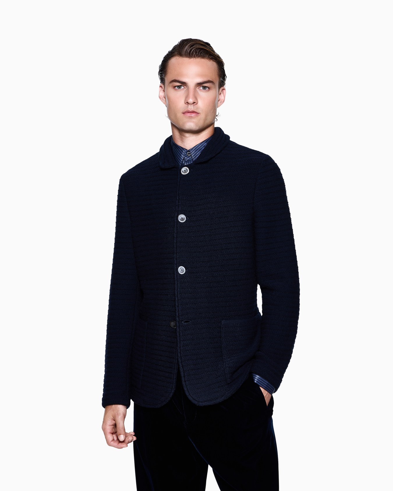 Veste à simple boutonnage en maille de laine vierge et viscose Diapositive 2
