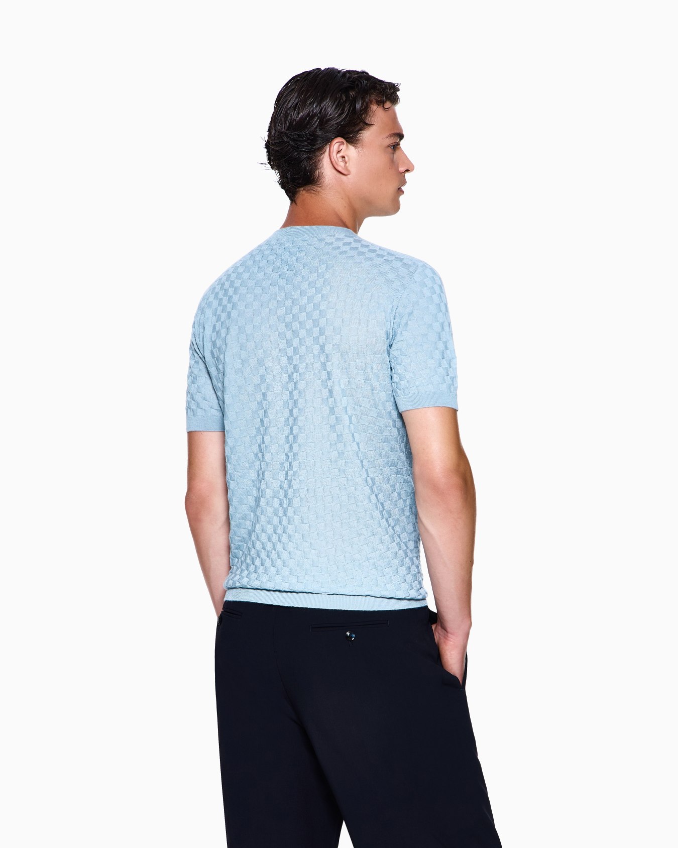 Short-sleeved crew-neck jumper in cashmere and silk Slide 2