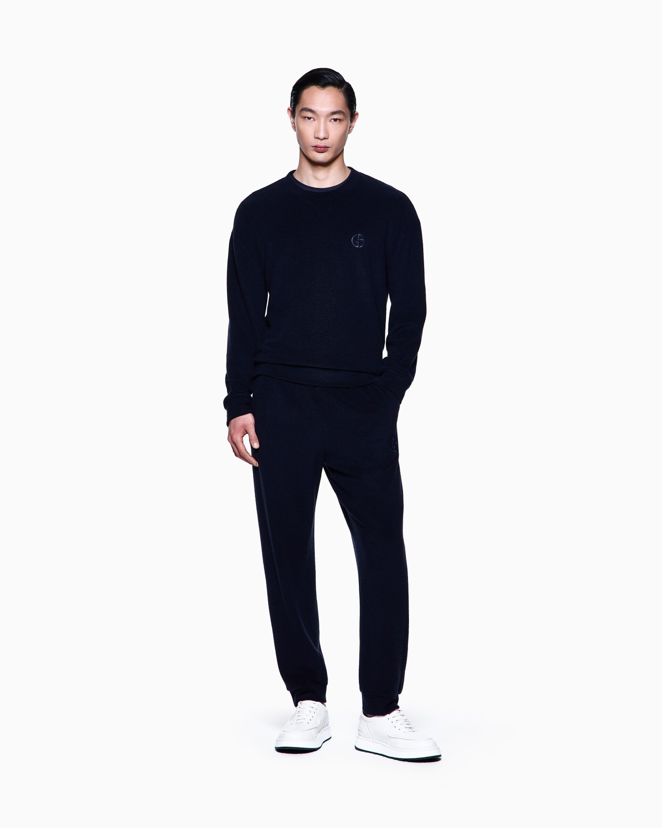 Sweatshirts without Hood Slide 1