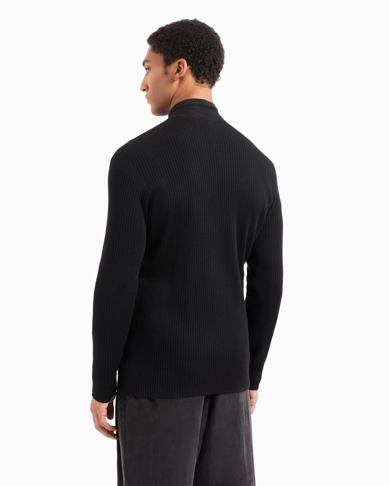Ribbed cashmere and silk knit zip-up jacket Slide 3