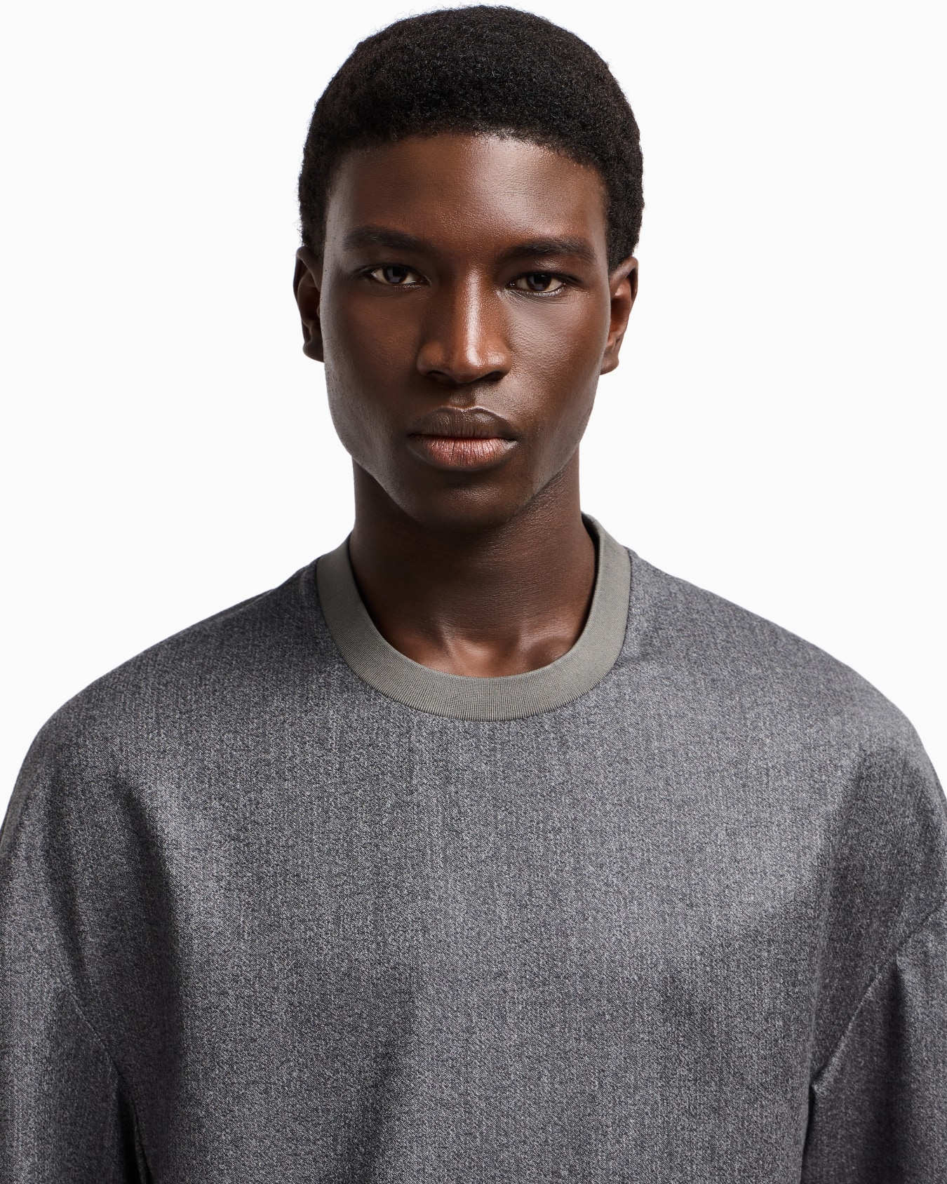 Chemise ras-du-cou en laine vierge chinée Diapositive 4