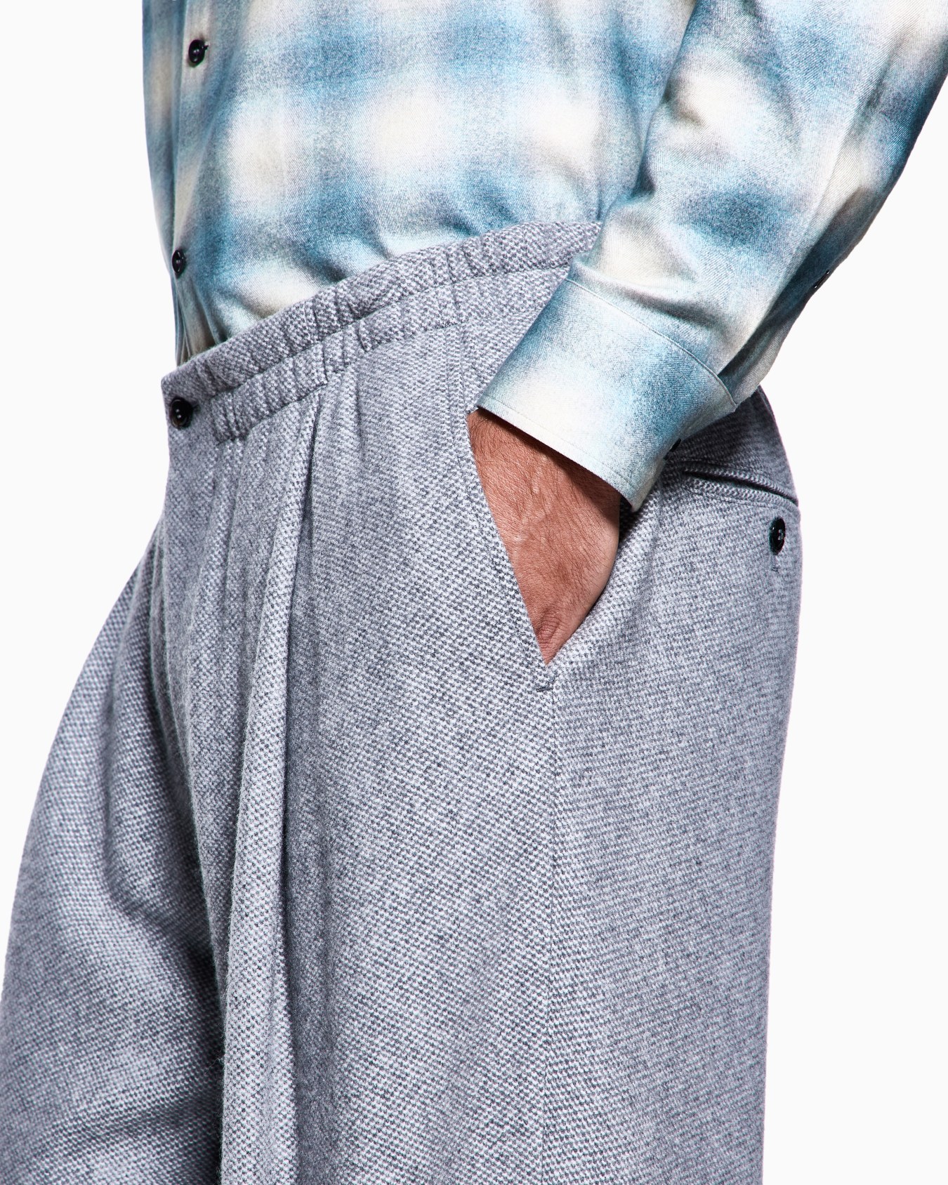 シングルタックパンツ カシミア ニット風 スライドする 4