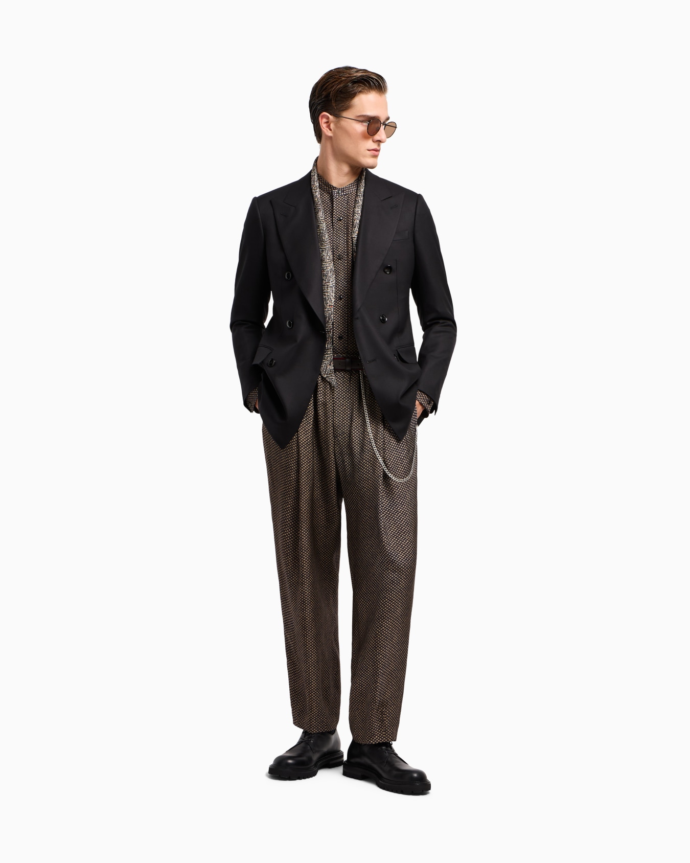 ジョルジオアルマーニ Giorgio Armani Trousers Giorgio Armani Men's Loose-Fit Seersucker Pants | Neiman Marcus