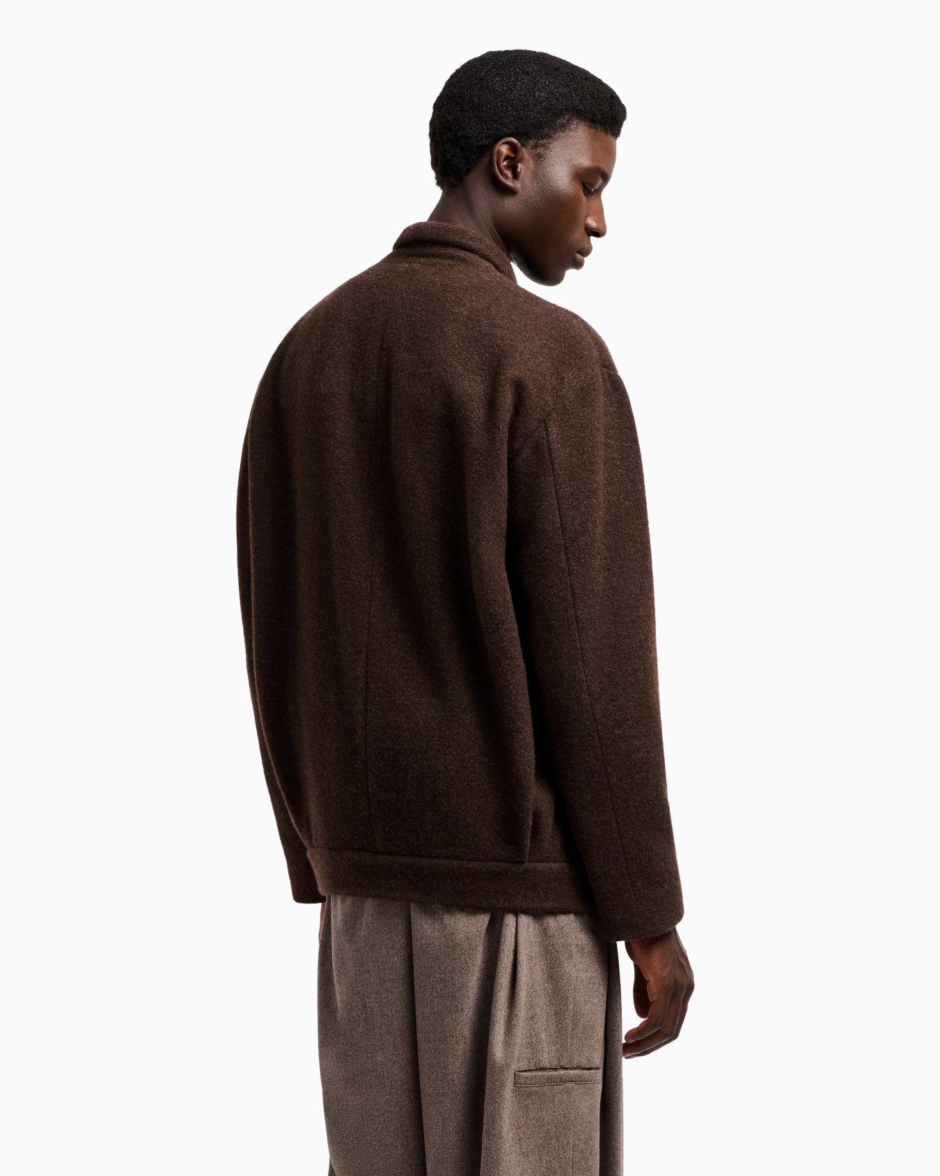 Pea coat in wool and cashmere cloth Slide 3
