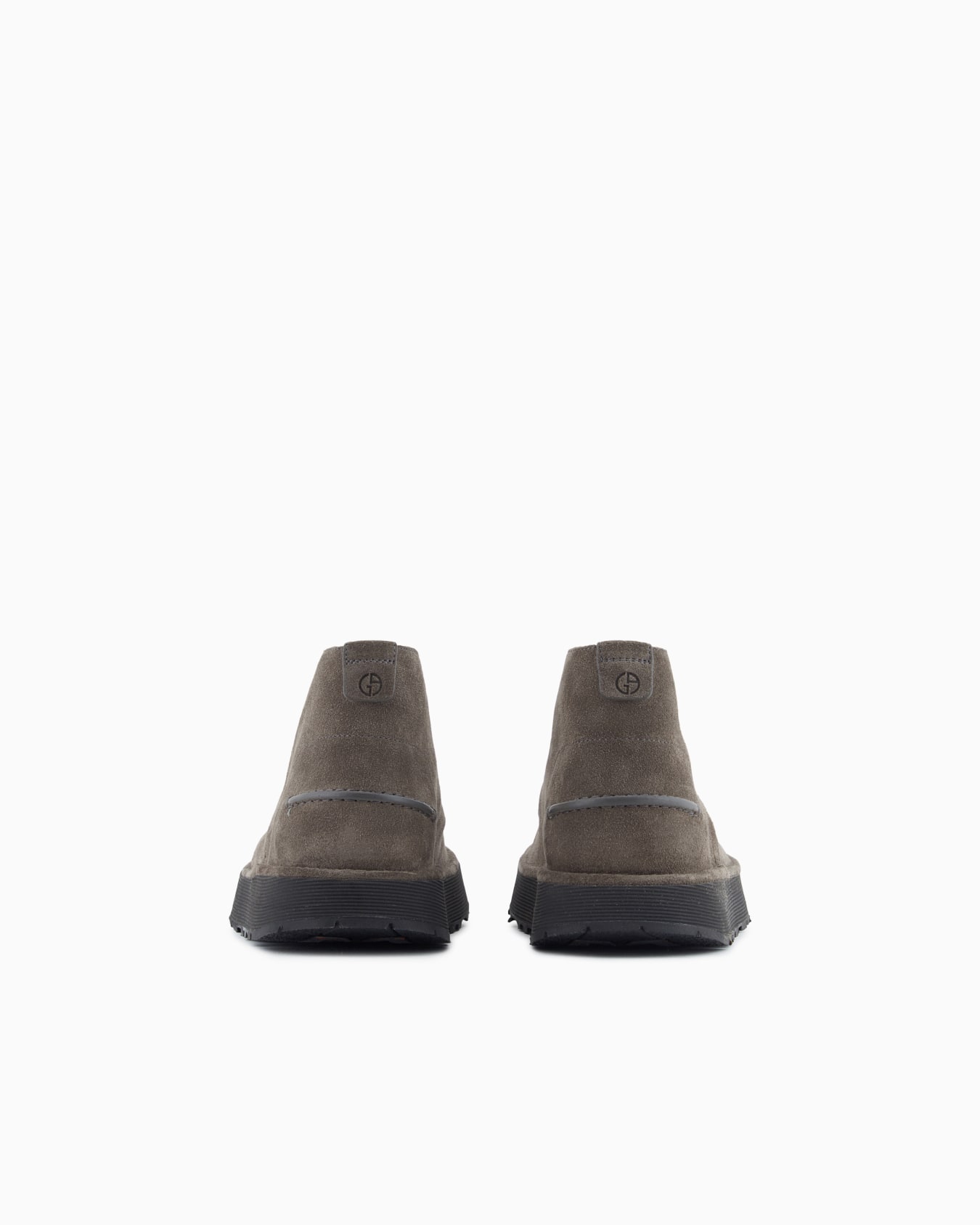 Suede chukka boots Slide 3
