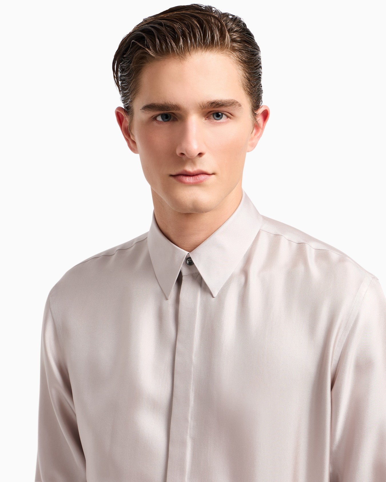 Regular-fit shirt in silk twill Slide 5