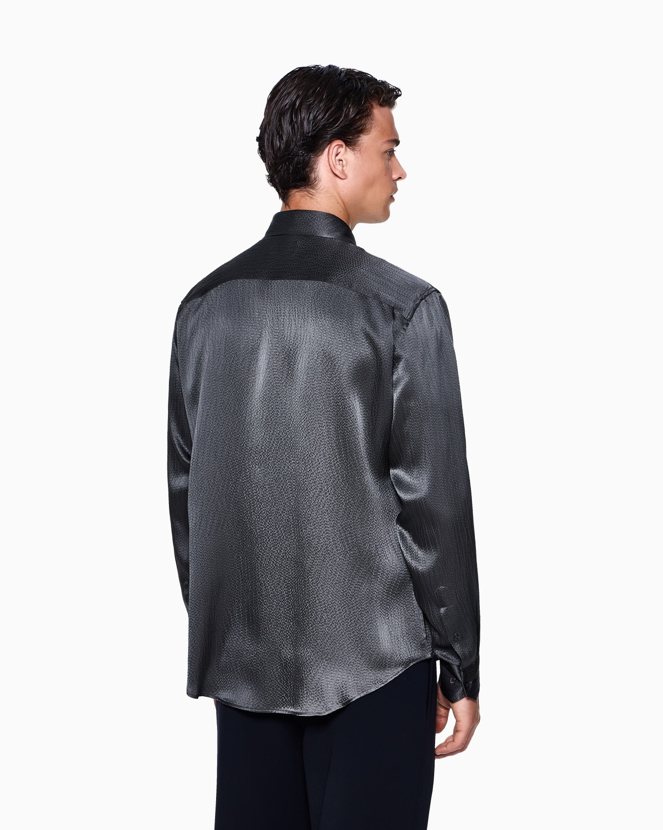 Chemise en satin de soie Diapositive 2