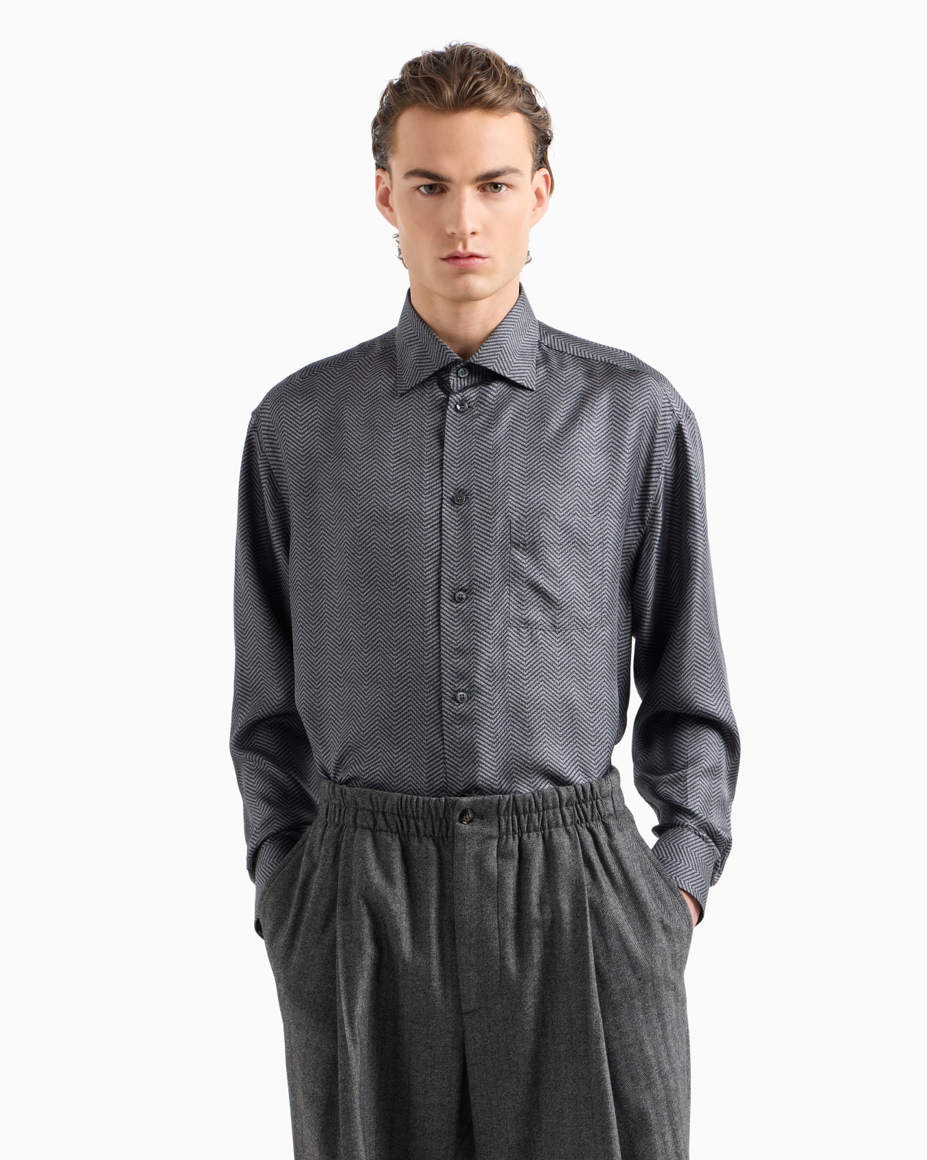Fashion Shirts スライドする 4