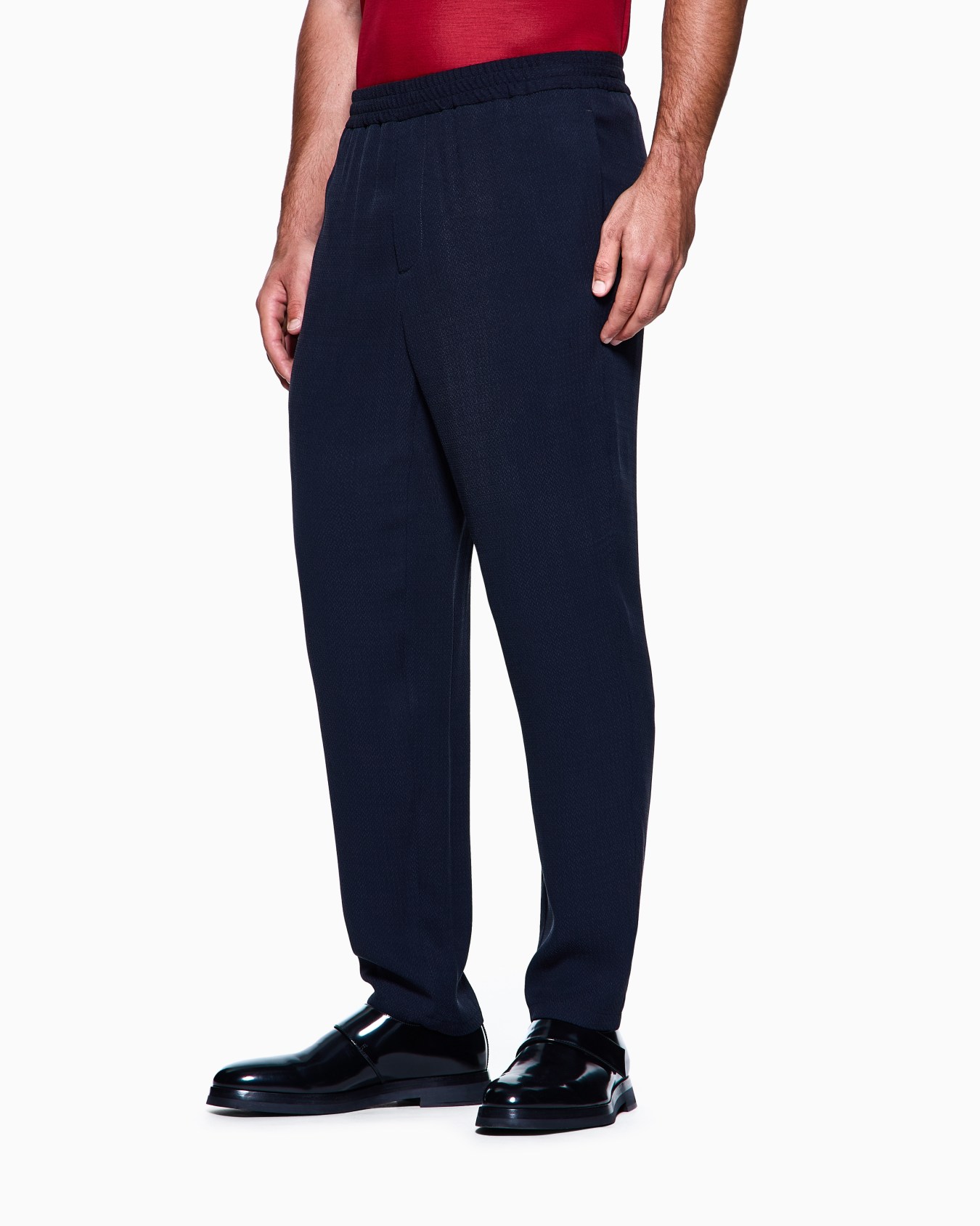 Cupro and viscose flat-front trousers with a micro chevron motif Slide 3