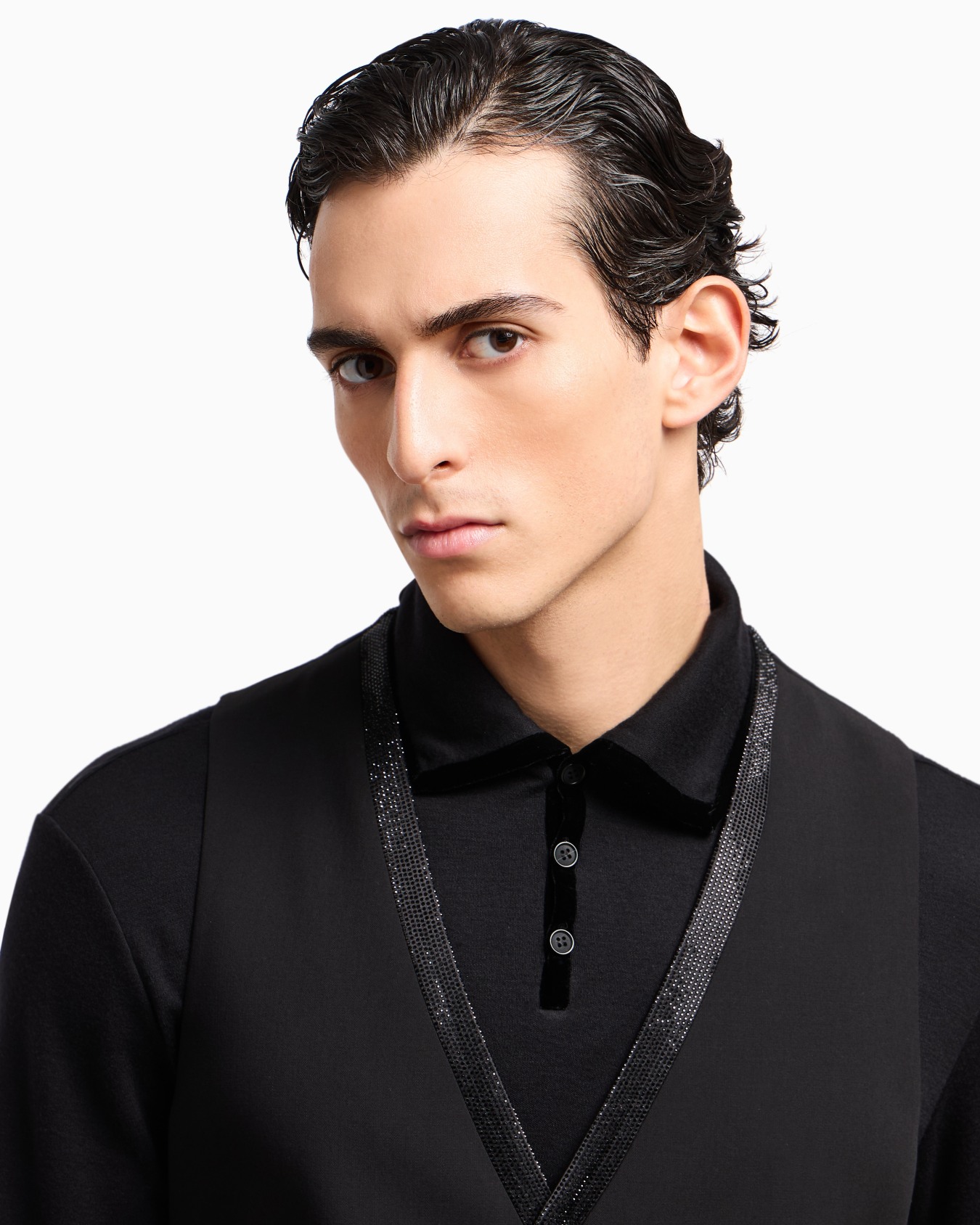 Giorgio’s single-breasted waistcoat in wool crêpe with rhinestones Slide 5