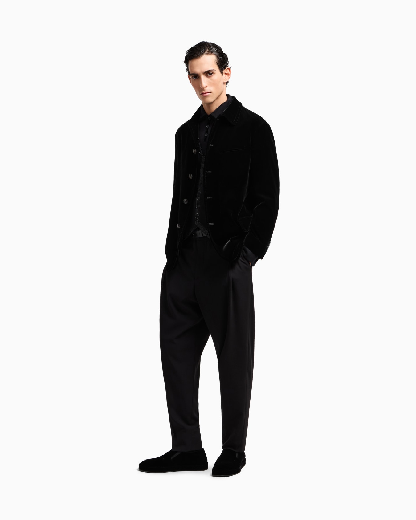 Giorgio’s single-breasted waistcoat in wool crêpe with rhinestones Slide 2