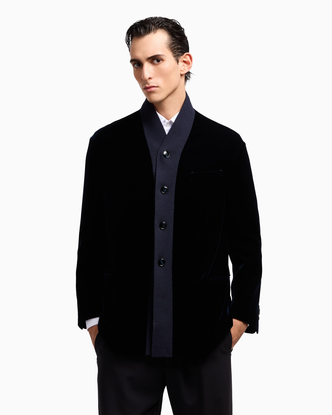 Single-breasted jacket in velvet with knit details Slide 4