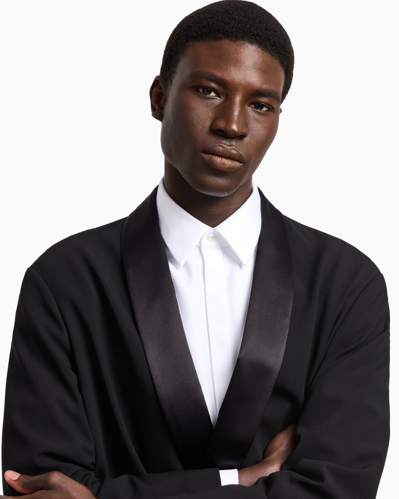 Double-breasted tuxedo in pure virgin wool crêpe Slide 4
