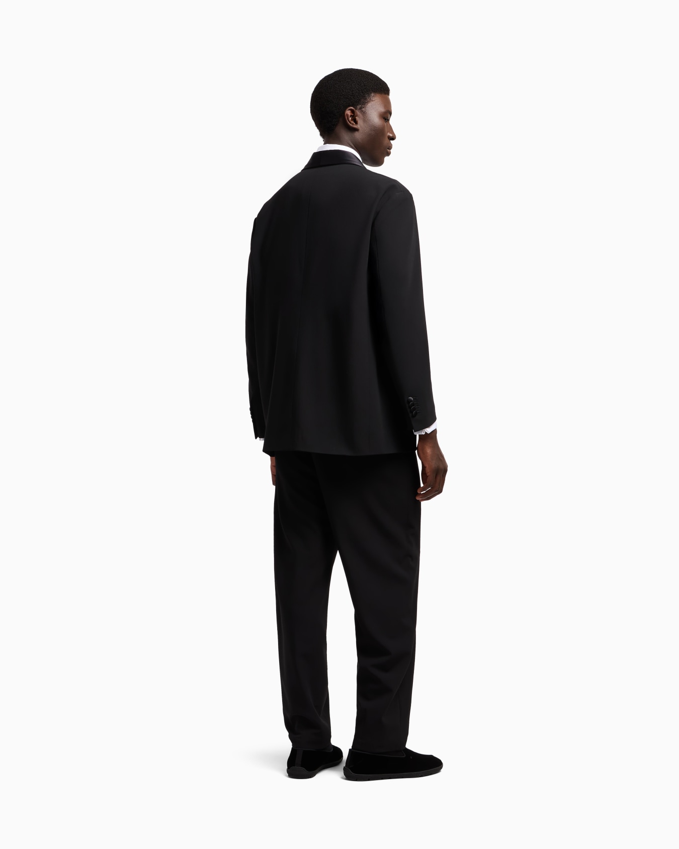 Double-breasted tuxedo in pure virgin wool crêpe Slide 2