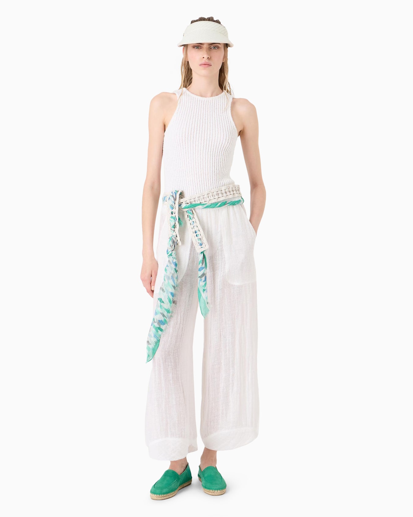 Wide linen-blend trousers Slide 3