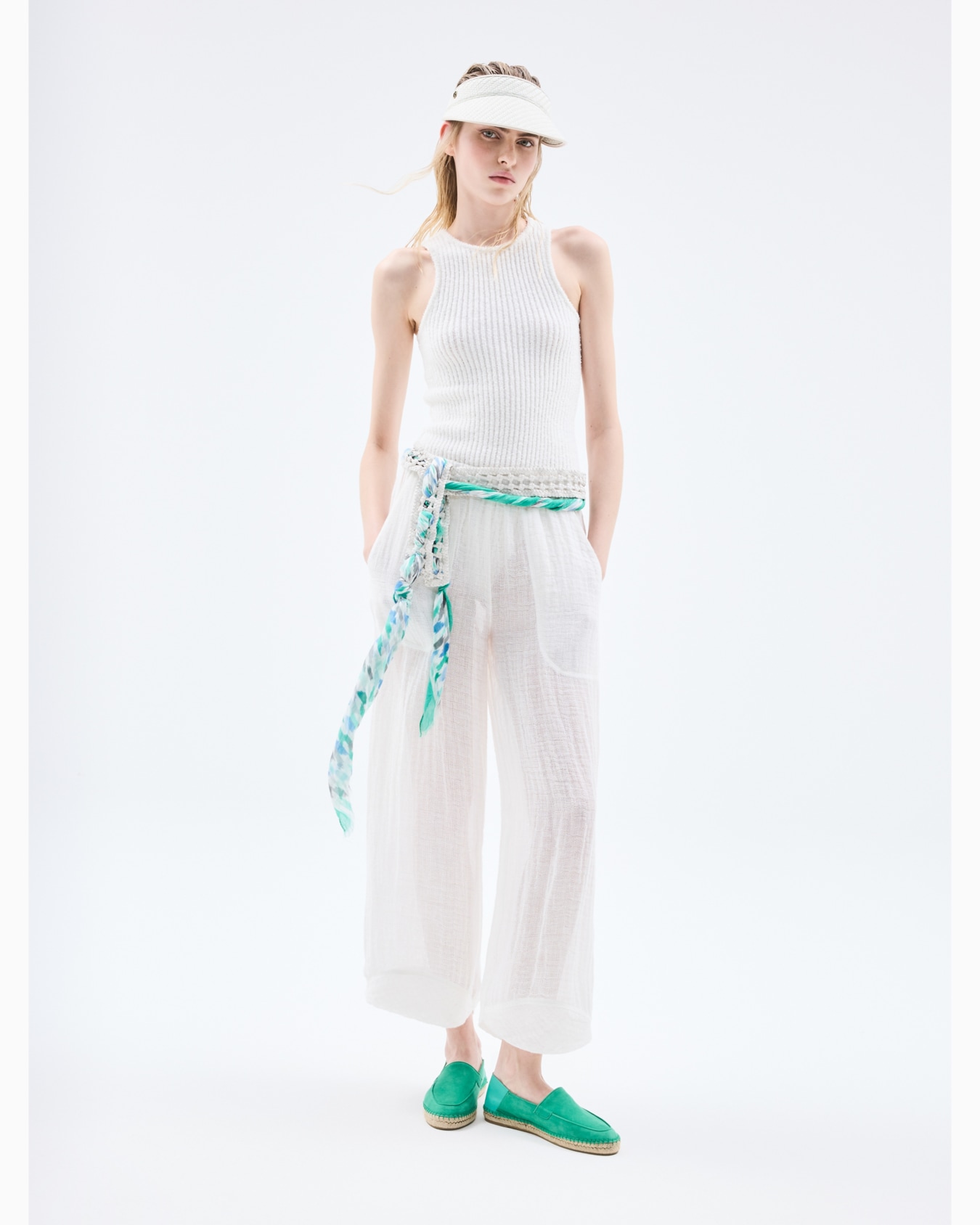 Wide linen-blend trousers Slide 5