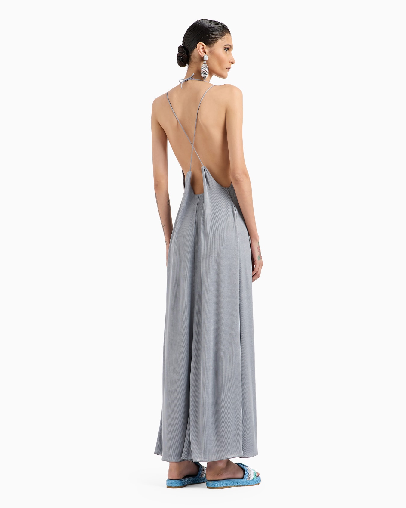 Long dress in a ribbed viscose blend Slide 2