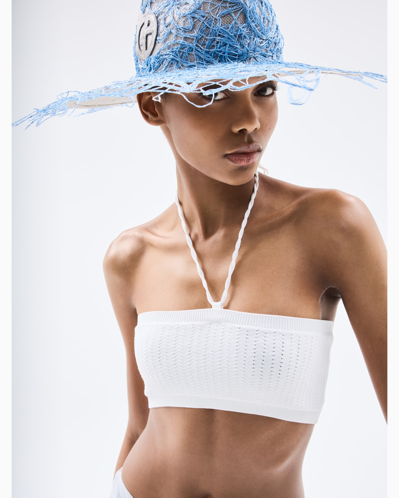 Two-tone viscose knit top and shorts set Slide 5
