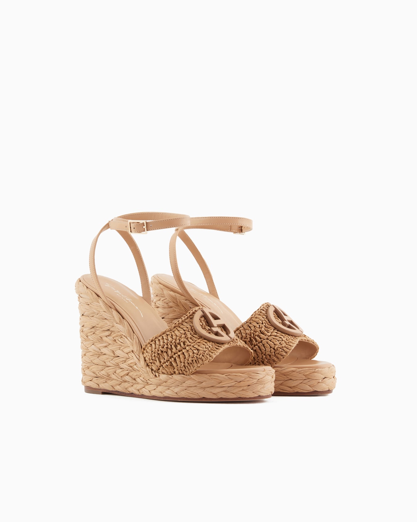 Sandals with a rope wedge with a braided motif Slide 1