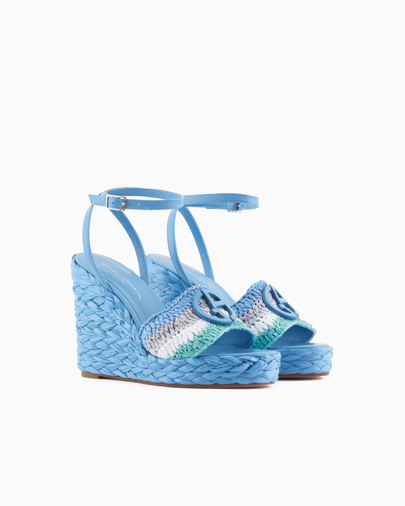 Sandals with a rope wedge with a braided motif Slide 1