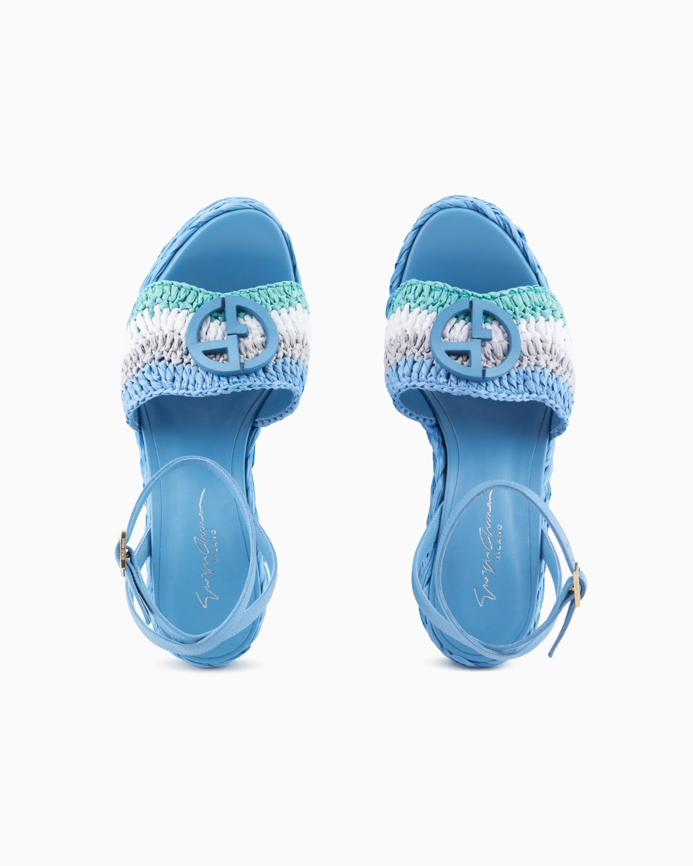 Sandals with a rope wedge with a braided motif Slide 2