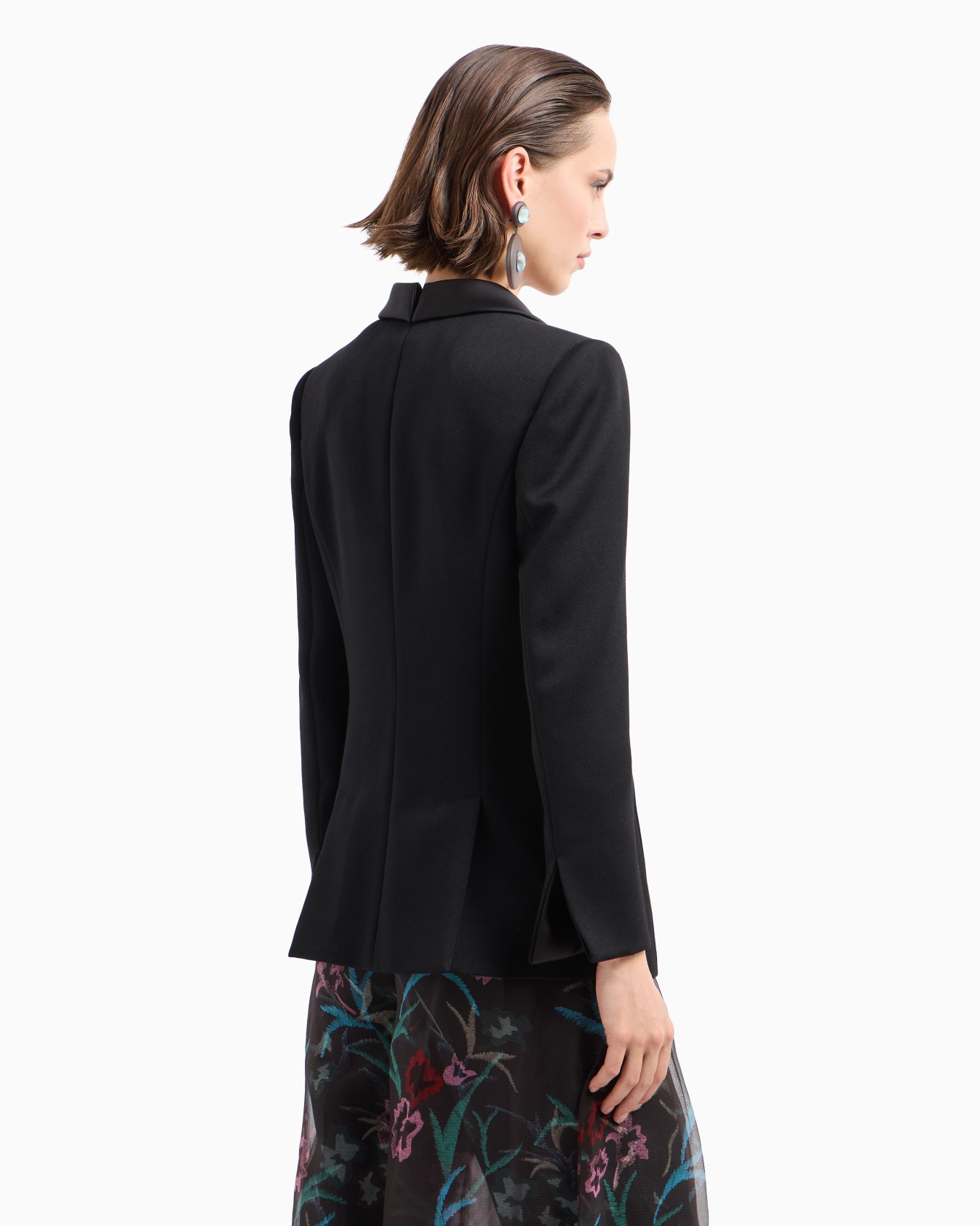 Single-breasted, virgin-wool jacket Slide 2