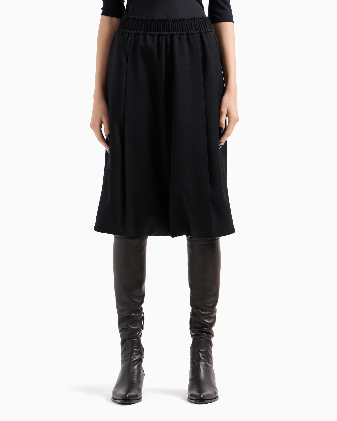 Virgin wool Bermuda shorts Slide 2