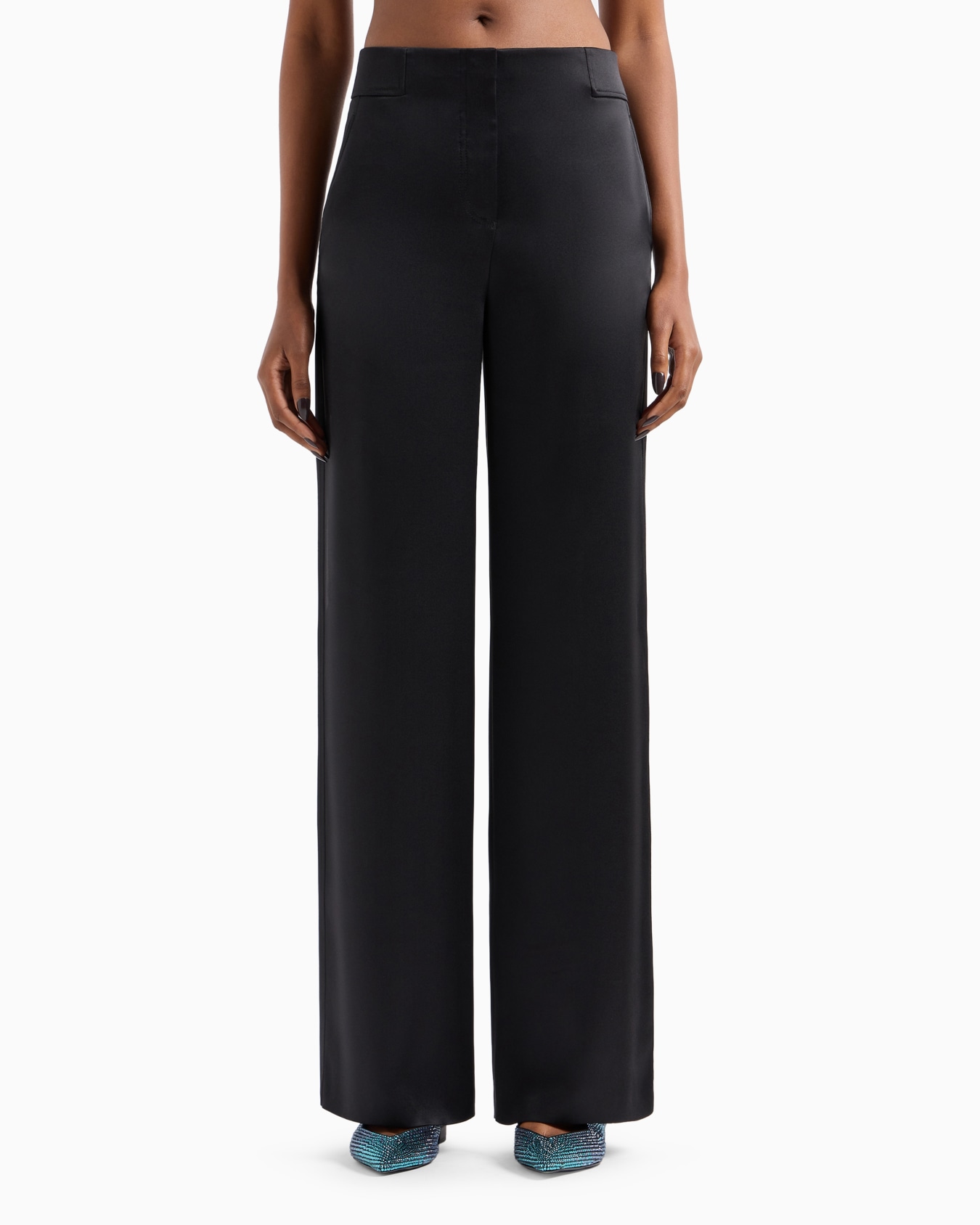 Loose-fitting trousers in double silk-satin Slide 2