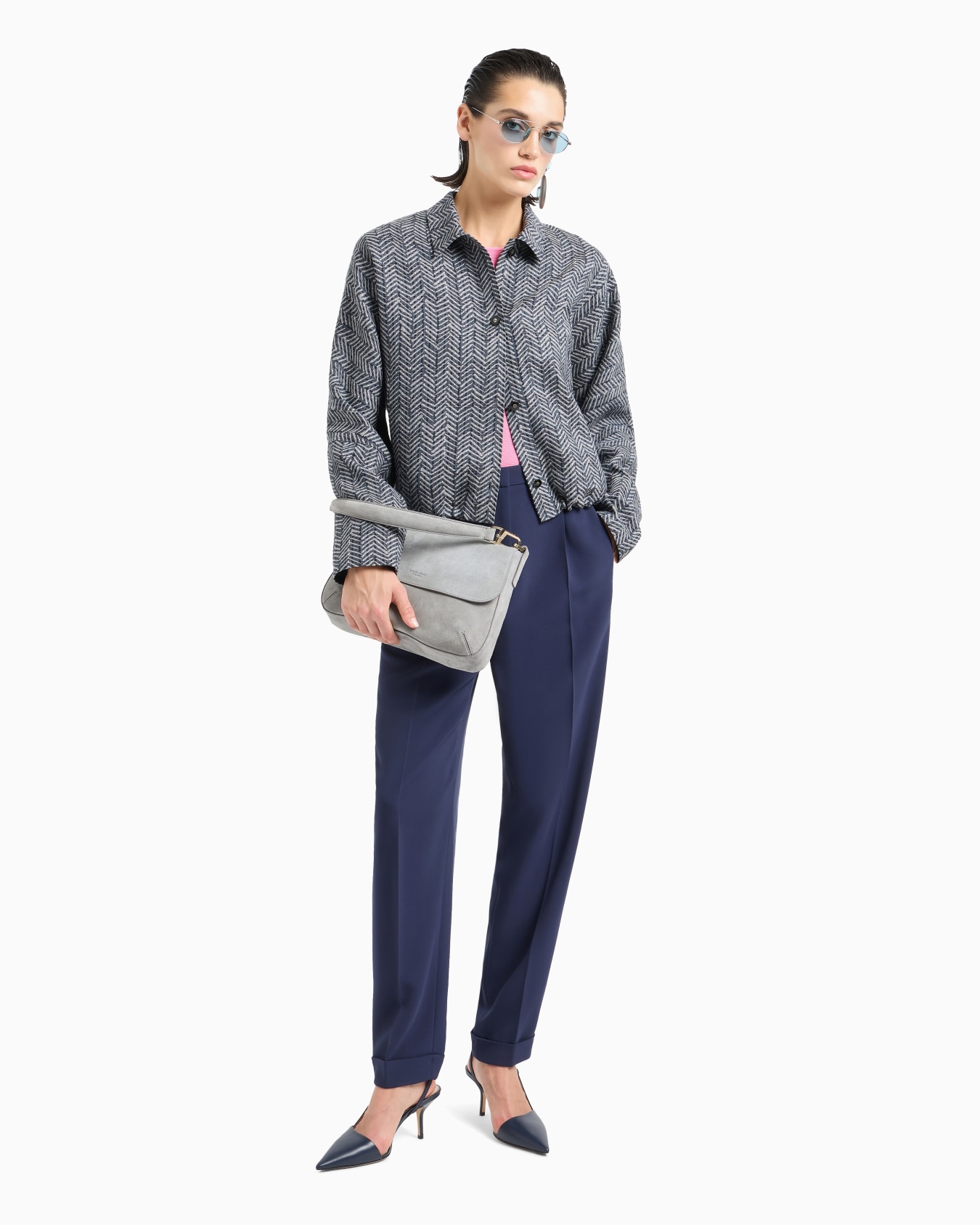 Straight-leg one-pleat trousers in viscose cady Slide 3