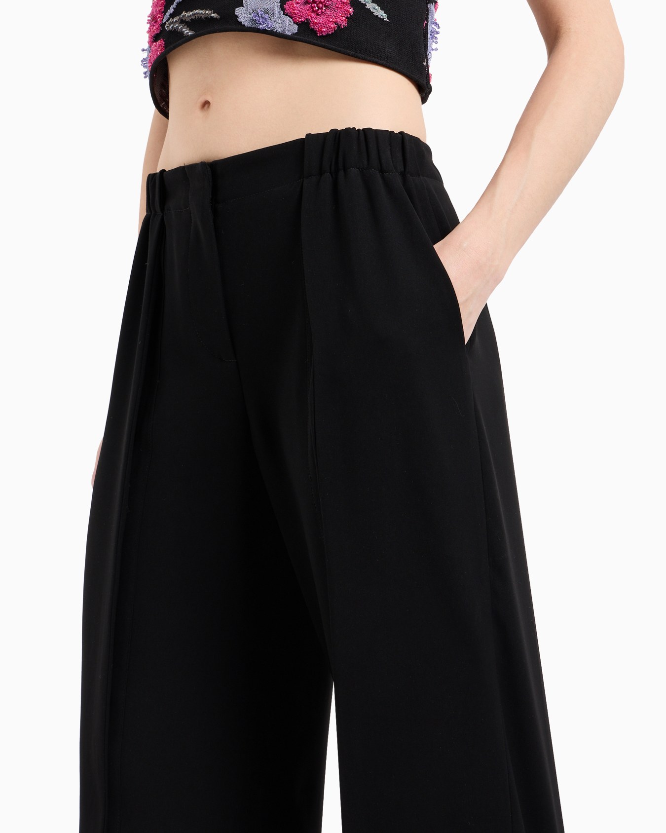 Soft, technical-cady trousers Slide 5