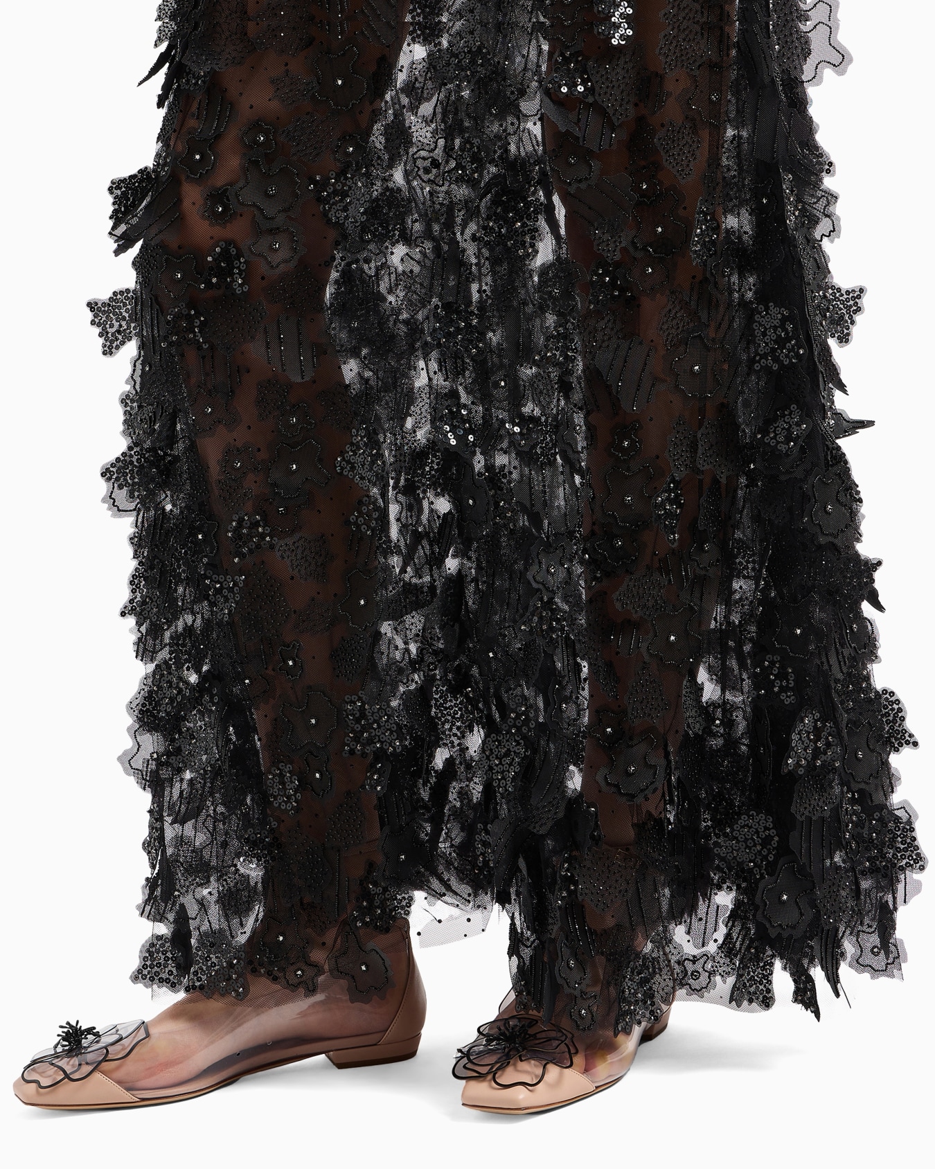 Embroidered tulle long skirt Slide 5