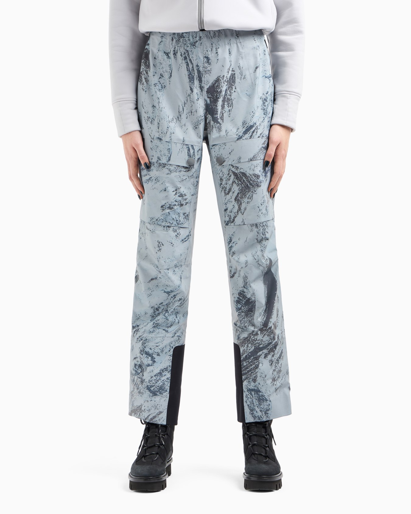 Giorgio Armani Neve ski trousers in printed reflex fabric Slide 1