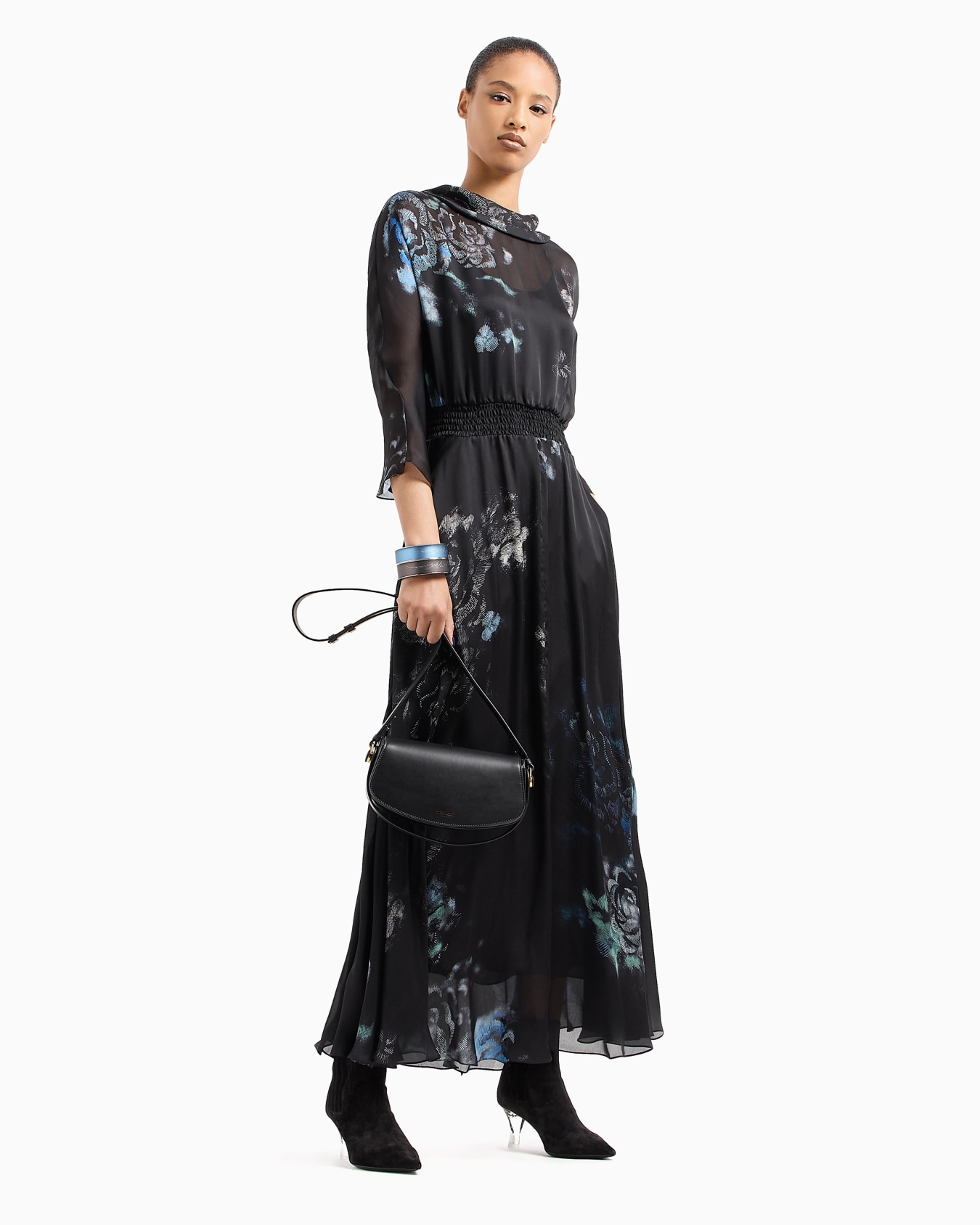Silk charmeuse long dress in a floral print Slide 4
