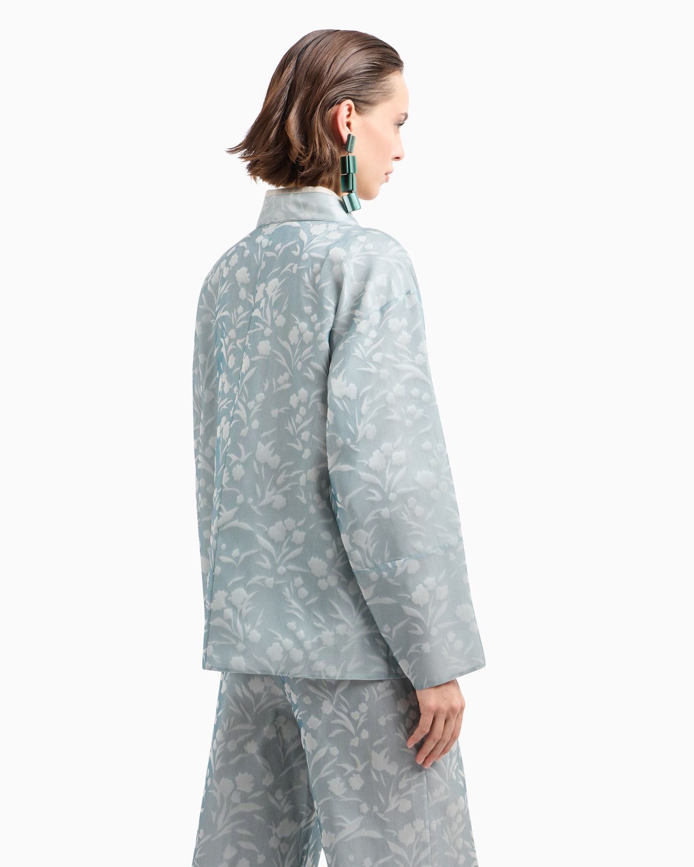 Kurzer Kimono aus Seiden-Jacquard mit Blumenmuster Folie 2