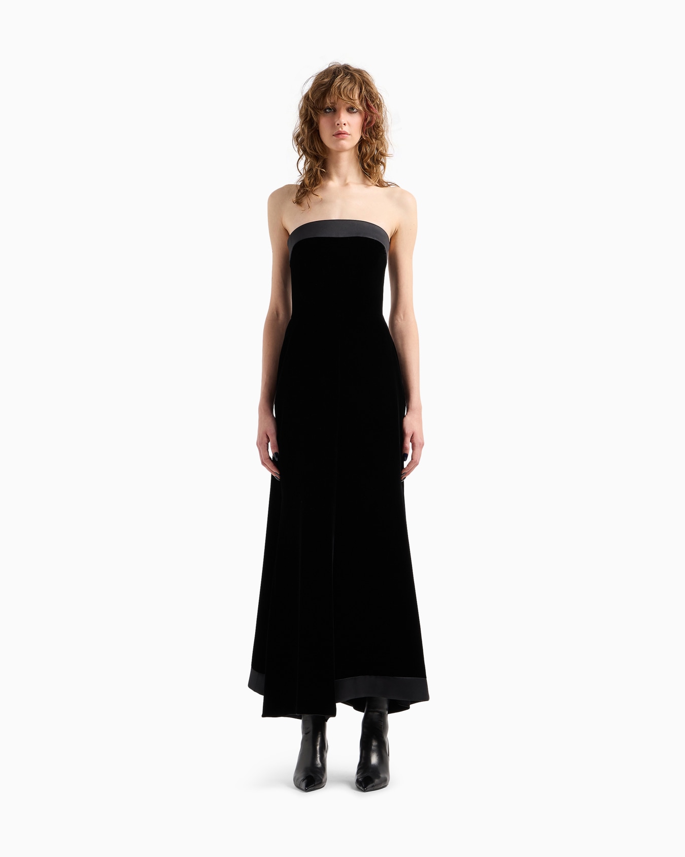 Velvet bustier jumpsuit Slide 4